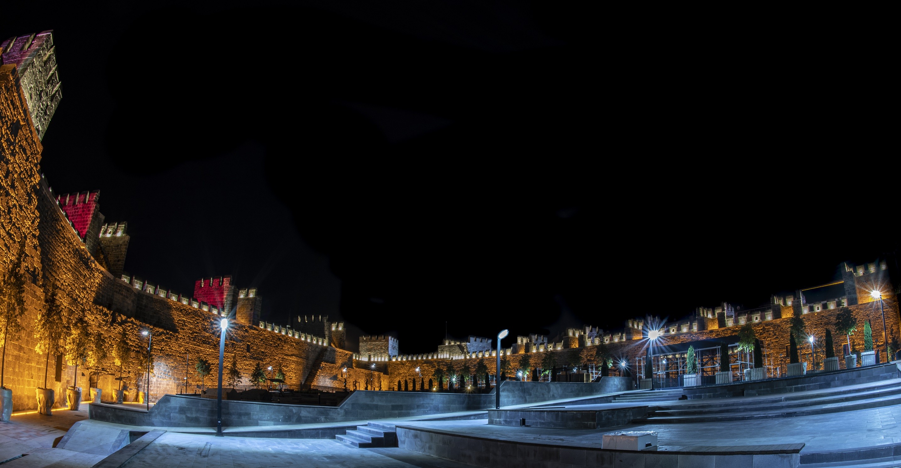 Tarihi Kayseri Kalesi Kültür Ve Sanat Merkezi Haline Getirildi