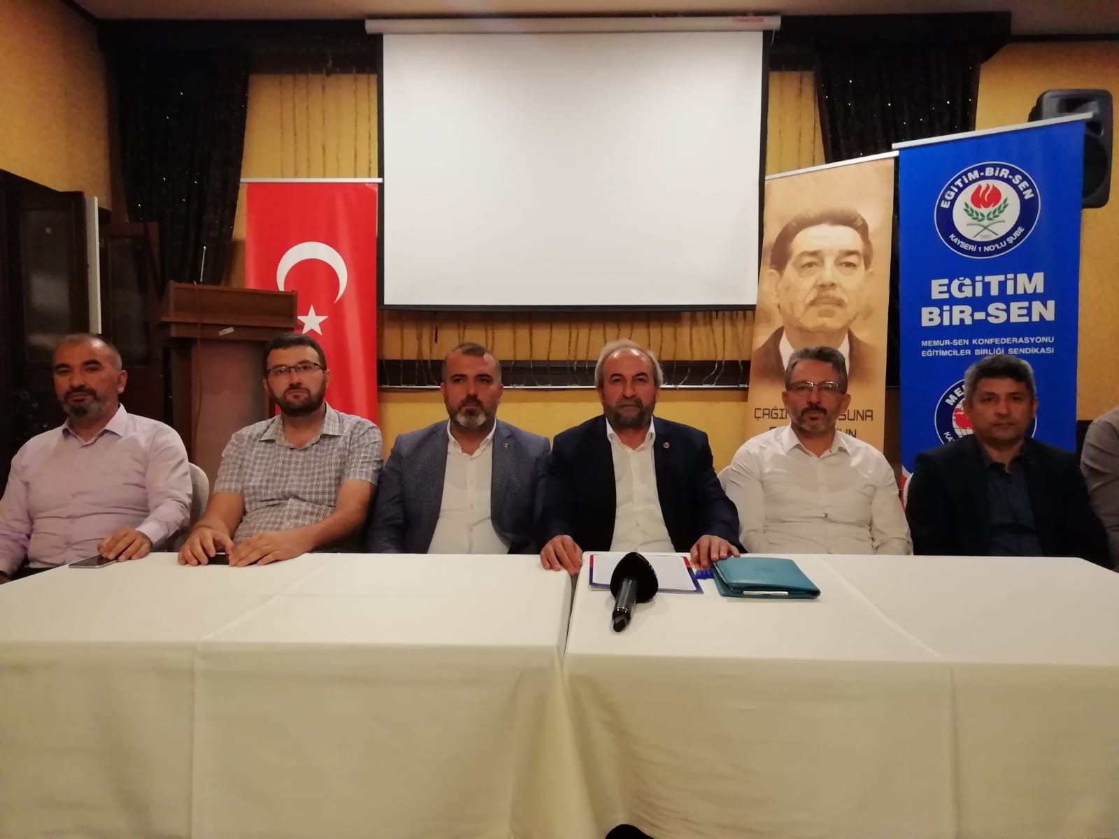 Aydın Kalkan: ”Üniversitelerde ayrımcılığı engelleyecek düzenlemeler getirilmelidir”