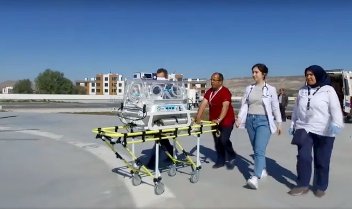 Böbrek Yetmezliği Olan Bebek Hava Ambulansı İle Kayseri’ye Getirildi