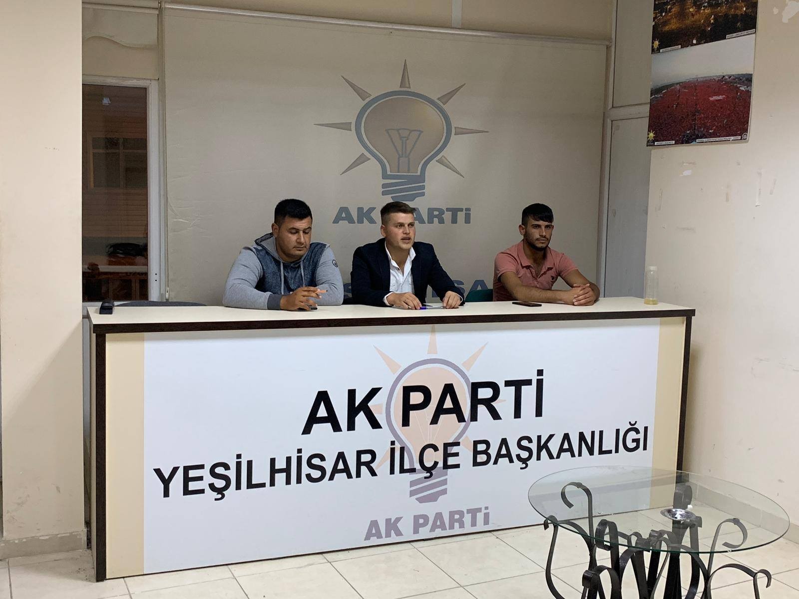 Gençlik Kolları Başkanı Harmancı Gençlerle İstişare Toplantısını Yaptı