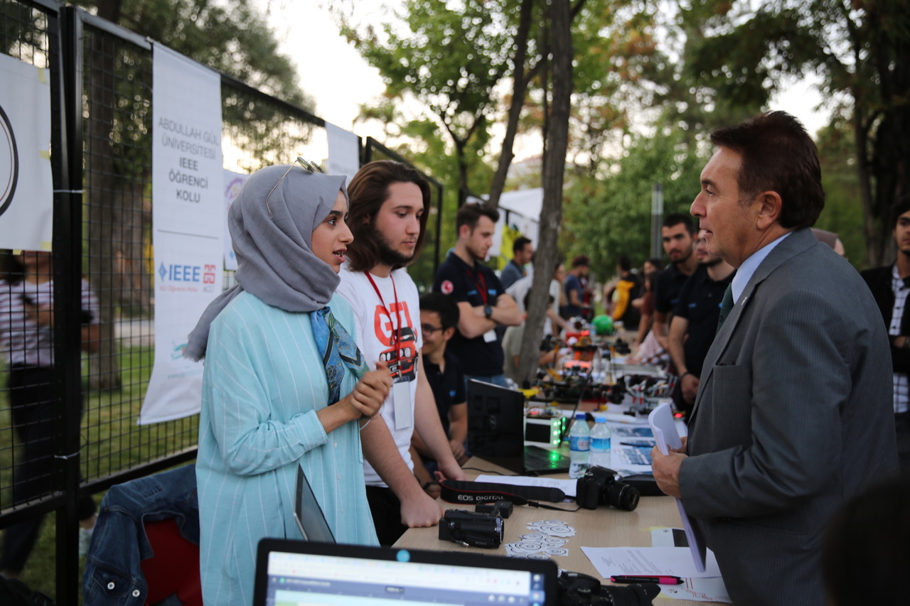 AGÜ’de ‘Güz Fest’ Festivali