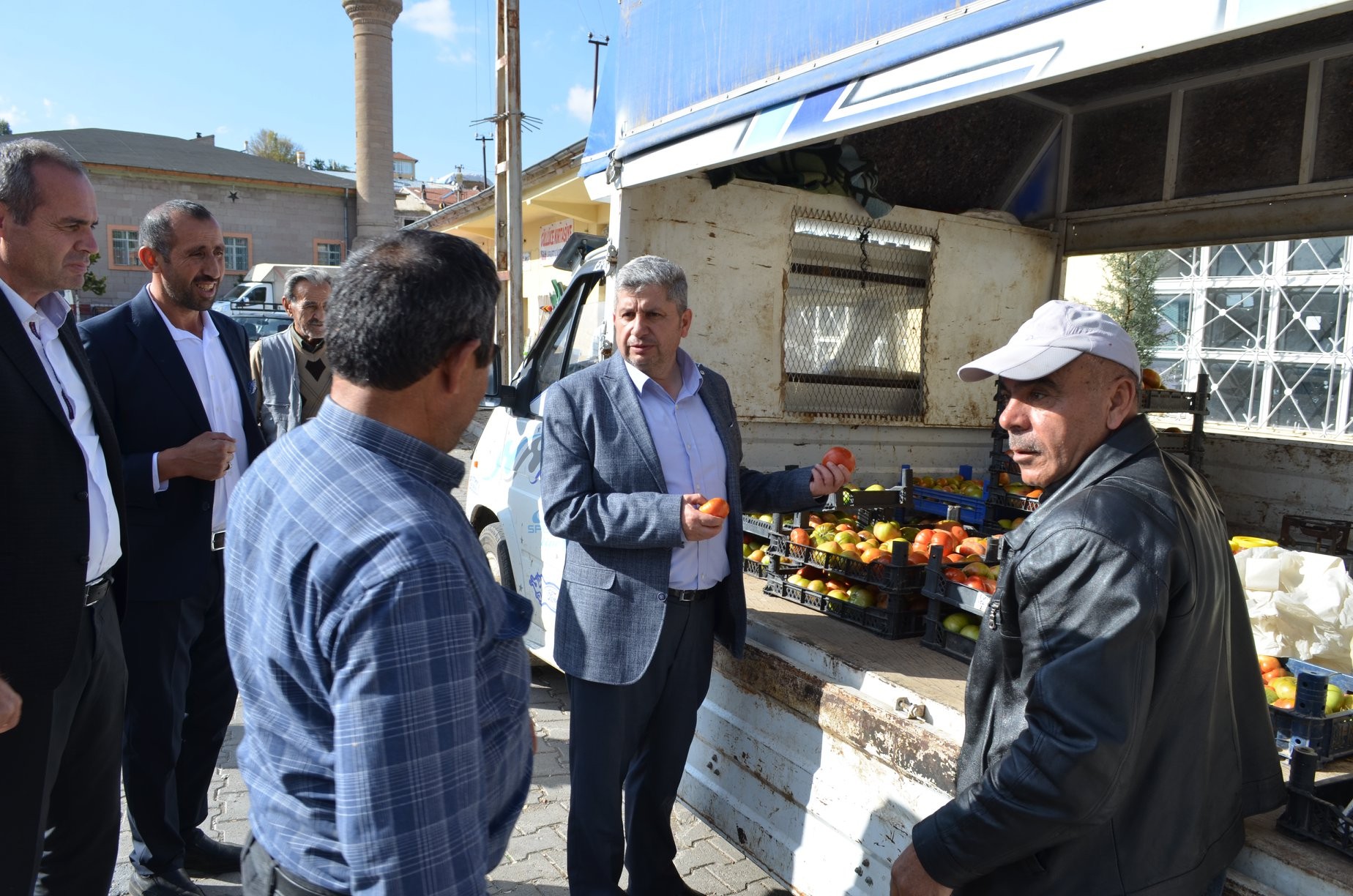 Başkan Özkan Altun Güllüce Mahallesinde İncelemelerde Bulundu