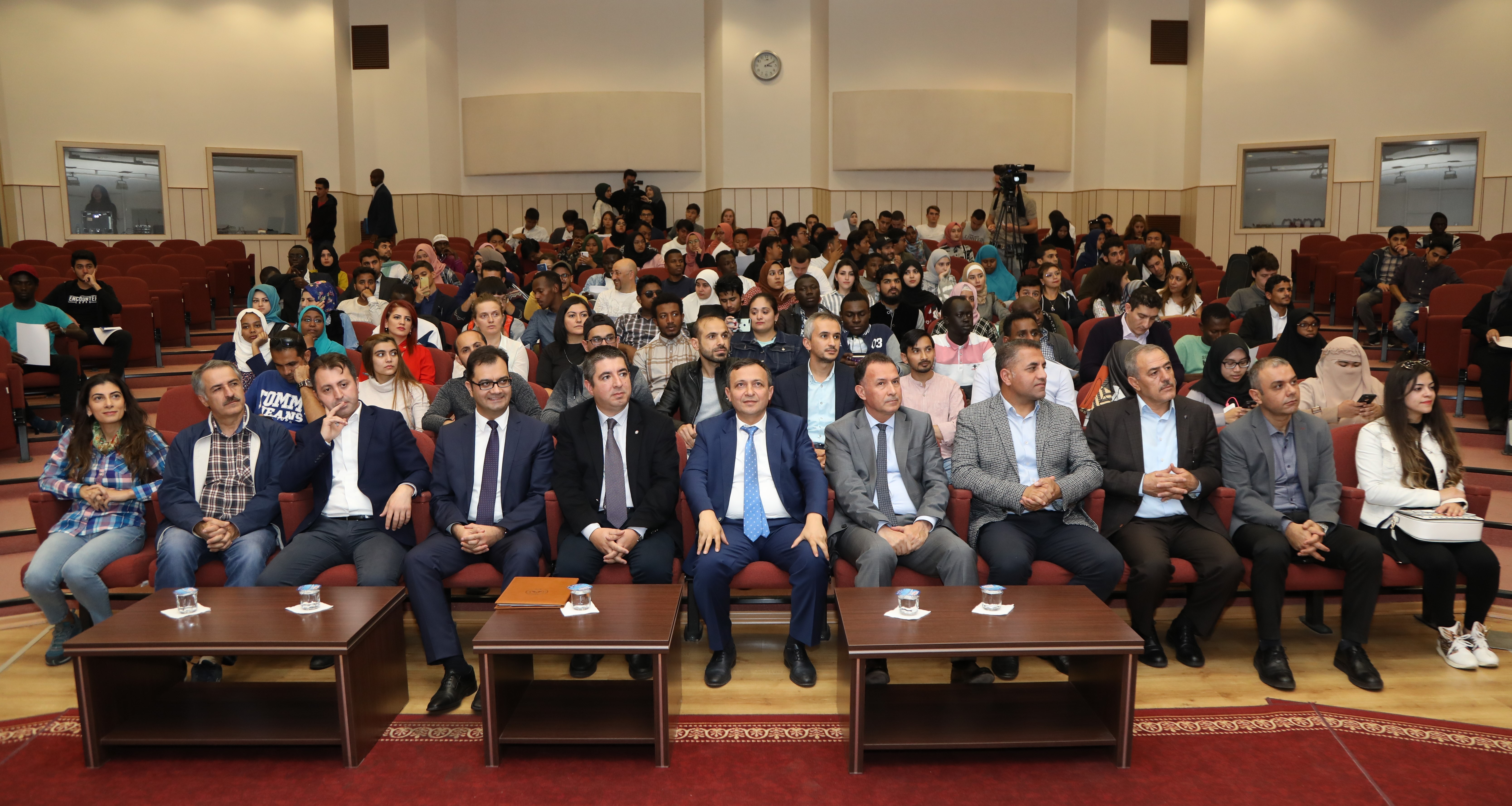 ERÜ’de Uluslararası Öğrenciler Tanışma ve Bilgilendirme Toplantısı Düzenlendi