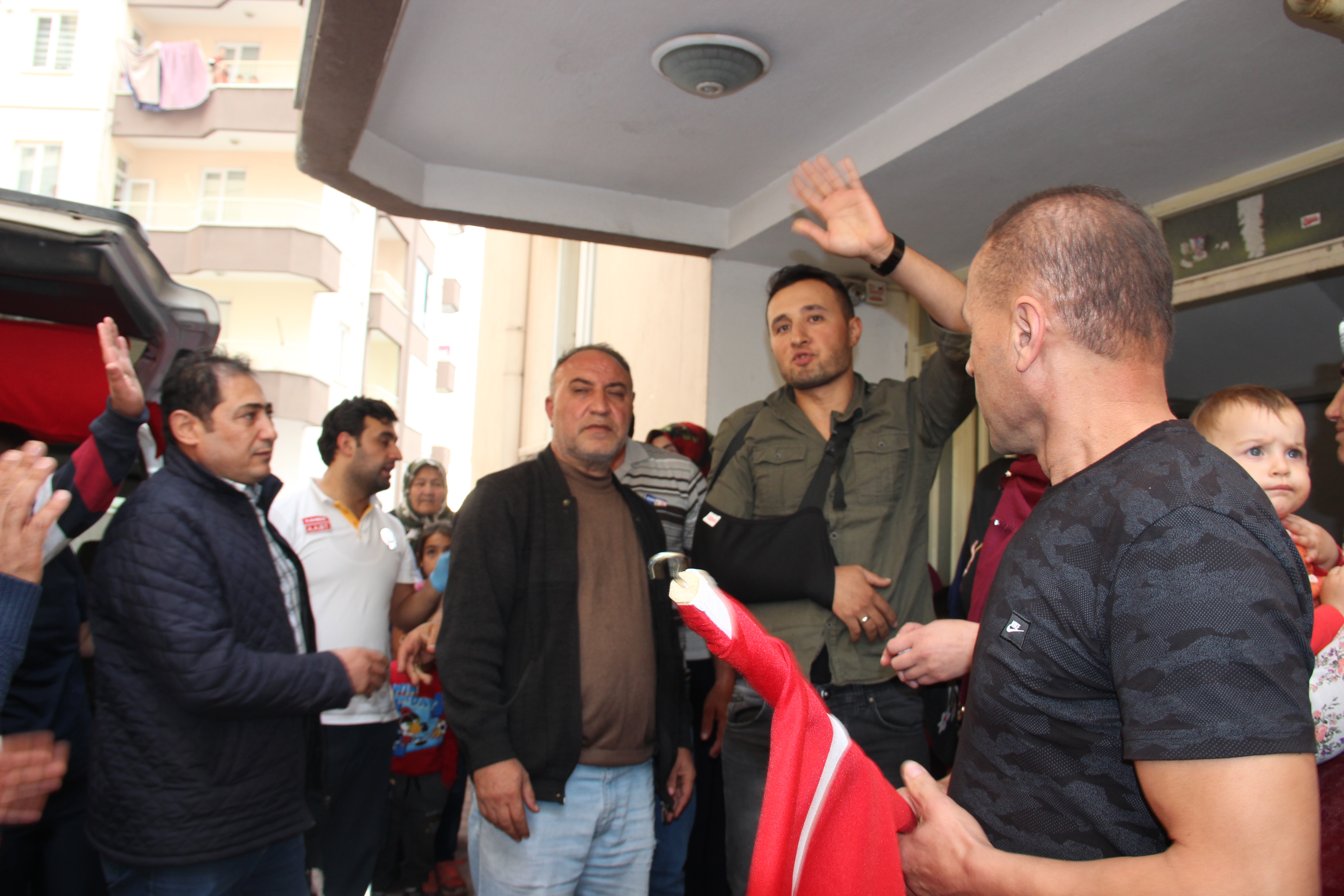 HAREKAT GAZİSİNE ÇOŞKULU KARŞILAMA!