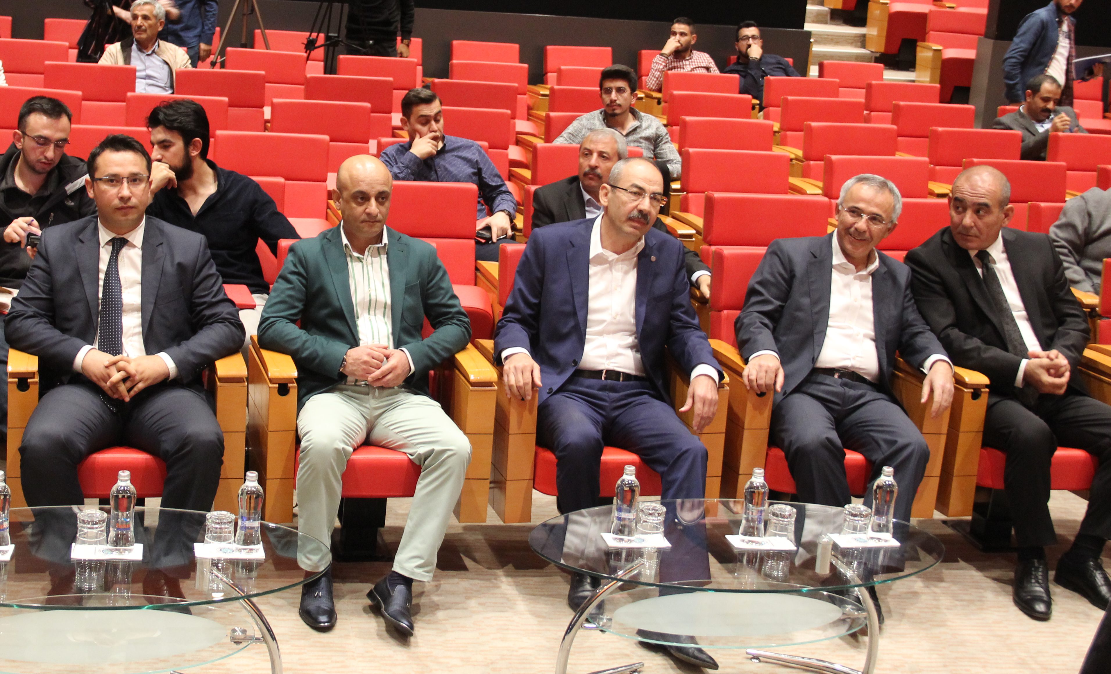 GÜLSOY: ”YAŞADIĞIMIZ SIKINTI TAHSİLAT PROBLEMİ”