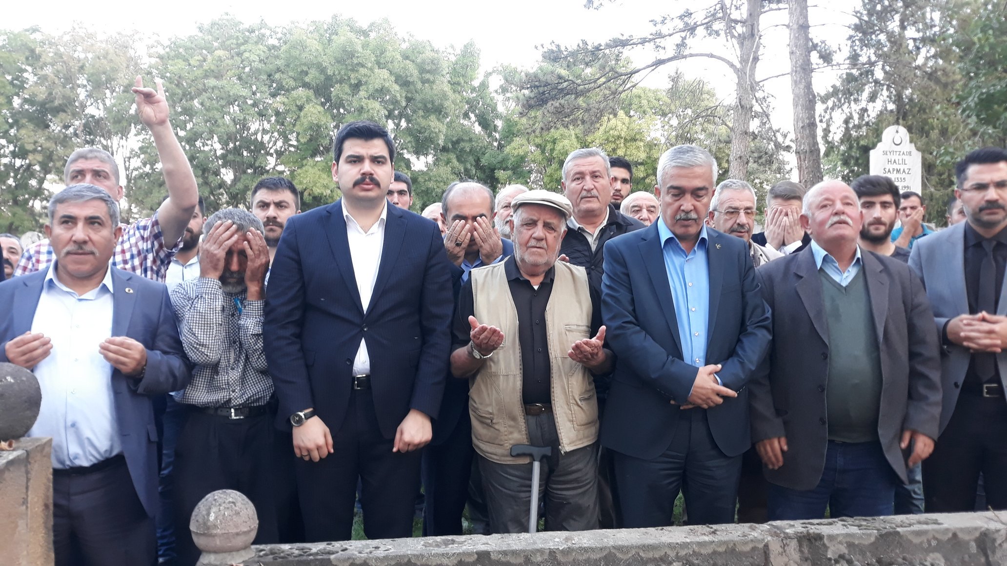 ÜLKÜCÜ ŞEHİT BEKİR ÇİFTER ANILDI