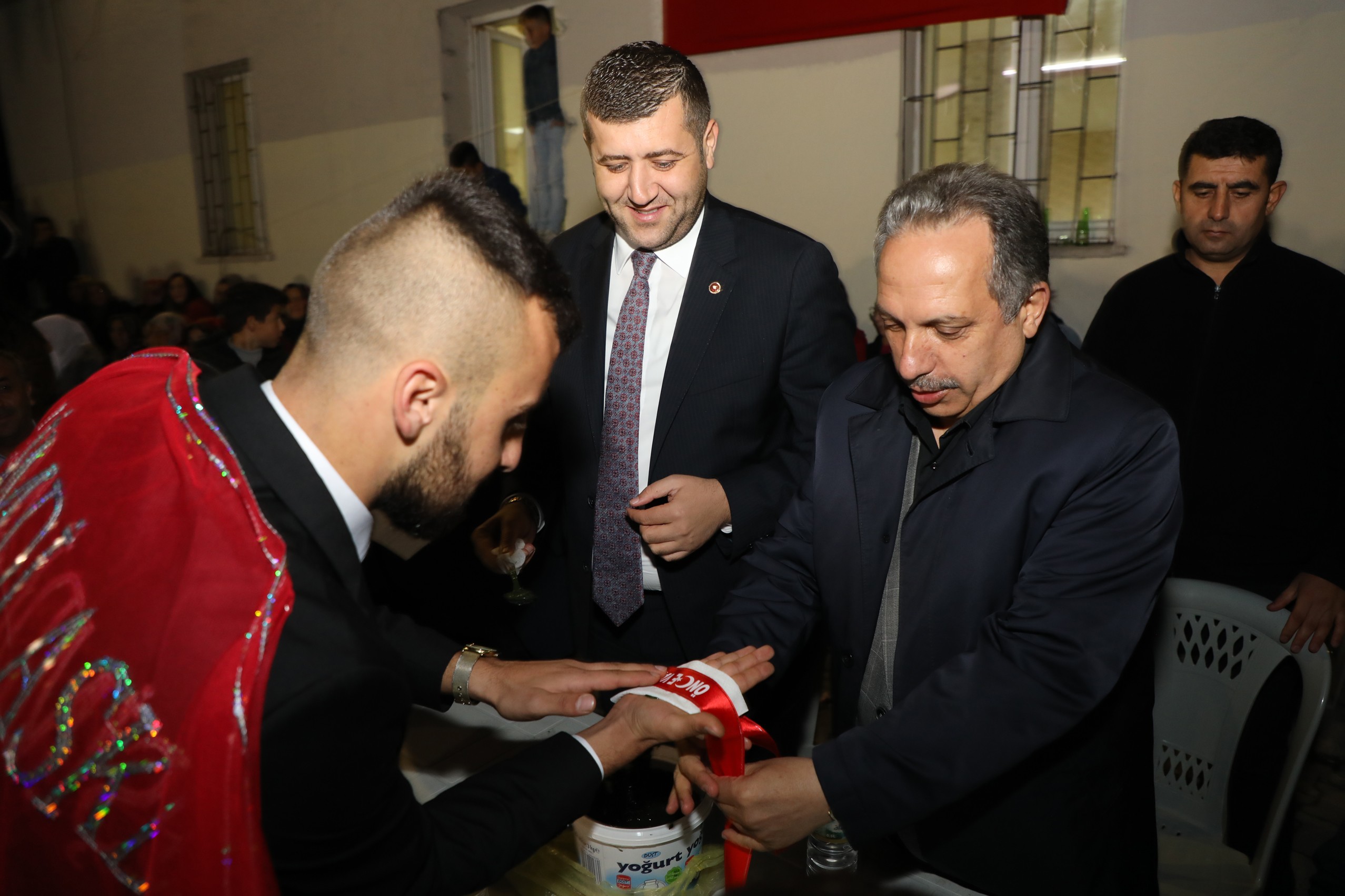 Başkan Yalçın asker uğurladı