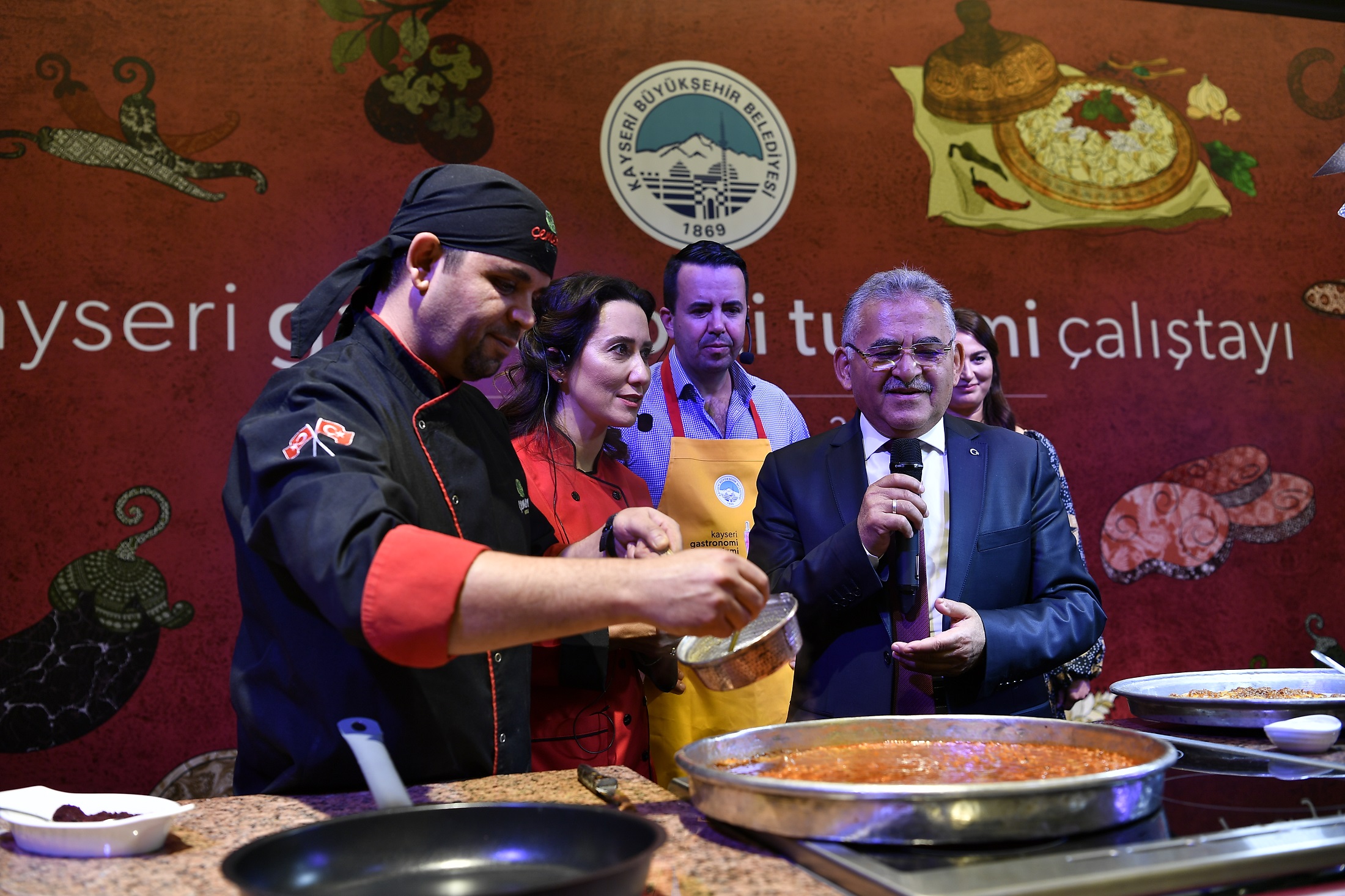 ‘Kayseri Gastronomi Çalıştayı’na ünlü şefler damga vurdu