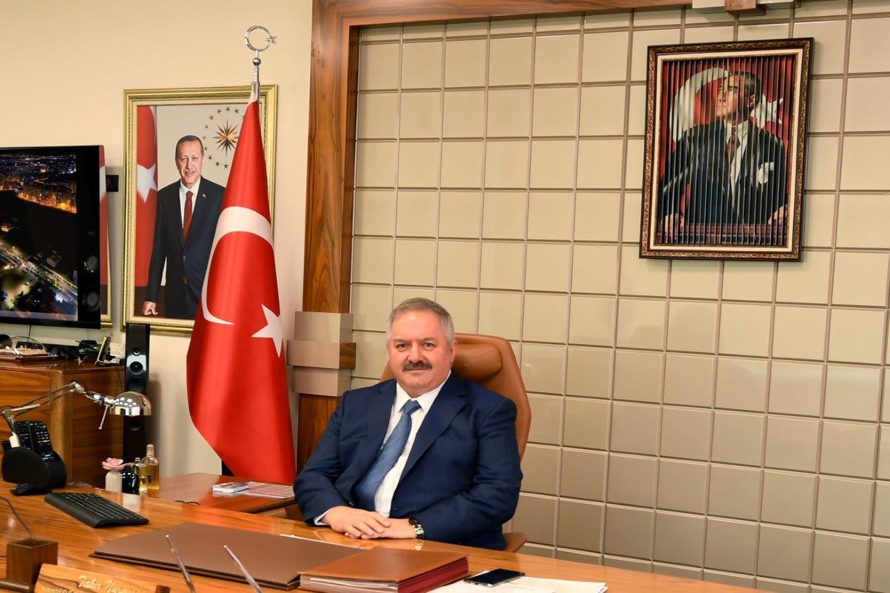 Tahir Nursaçan: ”Mevlid gecesi dayanışma duygularımızı güçlendiren gecelerdendir”