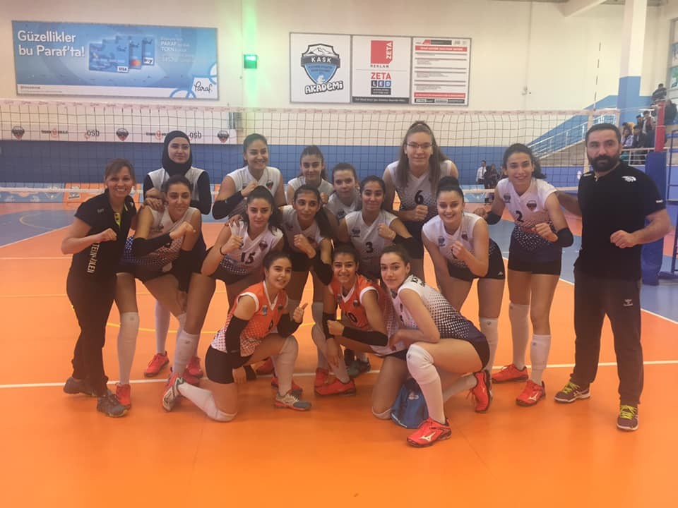 OSB Teknik Koleji namağlup devam ediyor