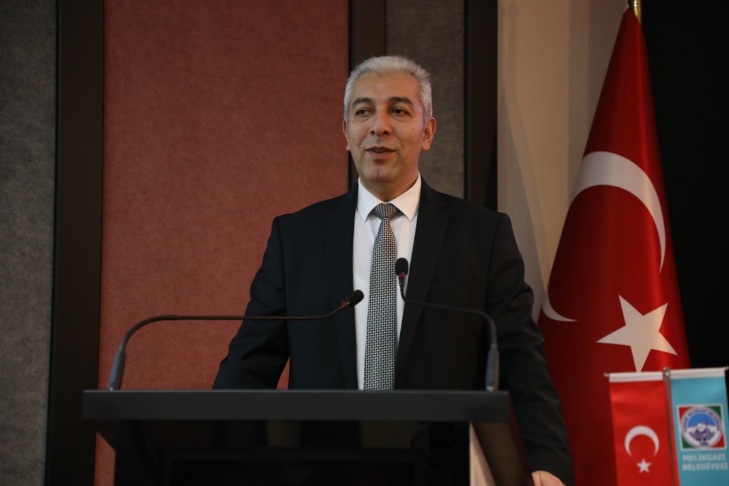 Başkan Dr. Mustafa Palancıoğlu, “Zabıta personeli bilgilendiriyor”