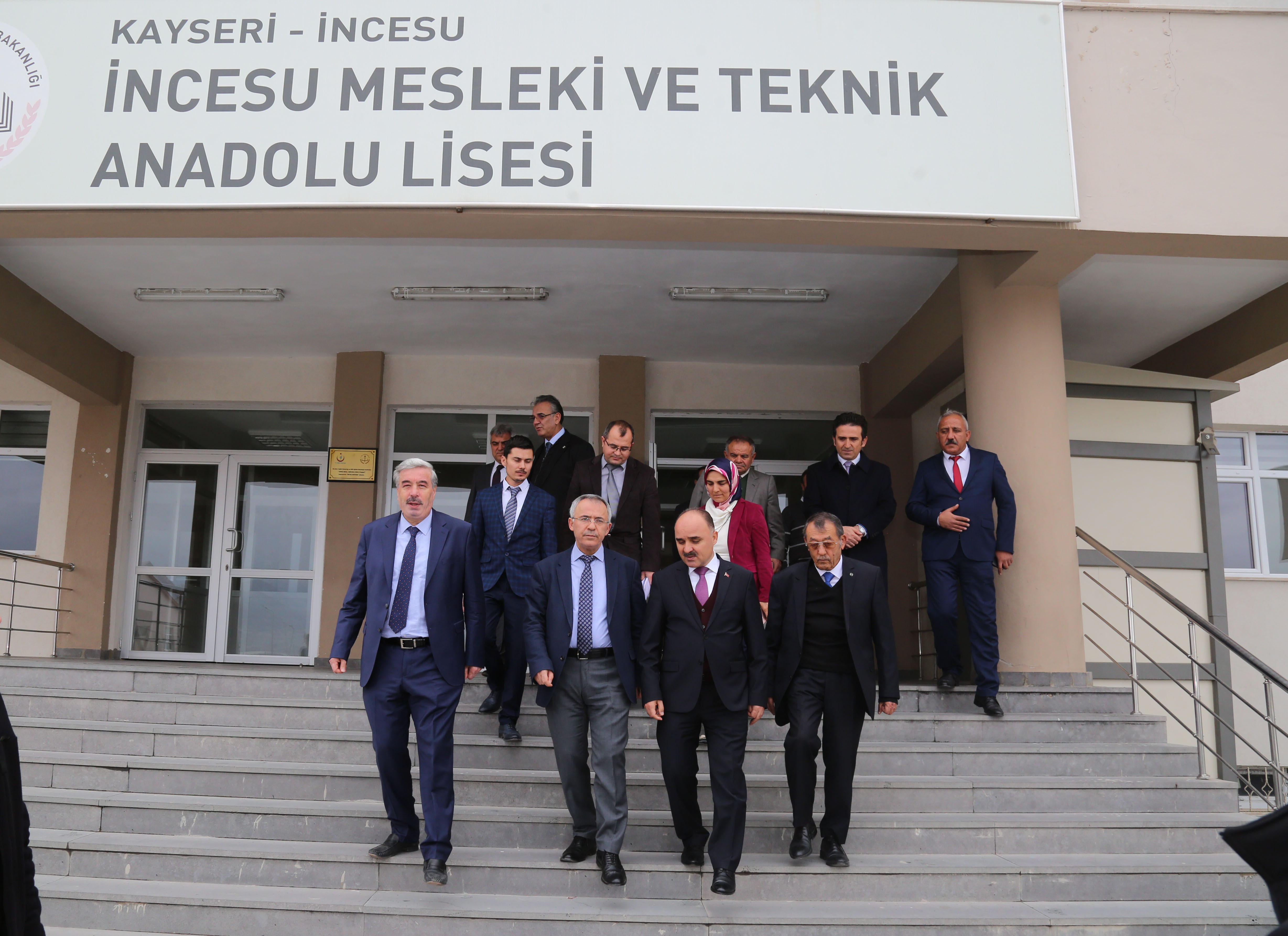 Vali Günaydın’dan Öğrencilere Kayserispor Maçına Götürme Sözü