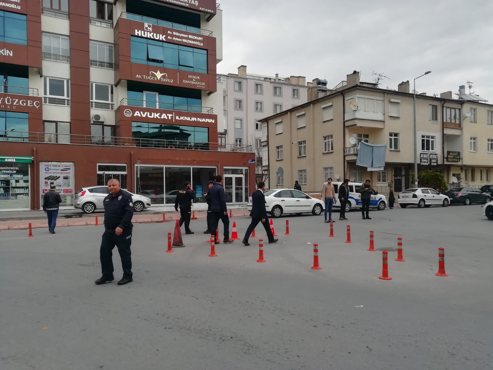 Kendisinden davacı olan kişilere 6 el ateş açan şahıs kıskıvrak yakalandı