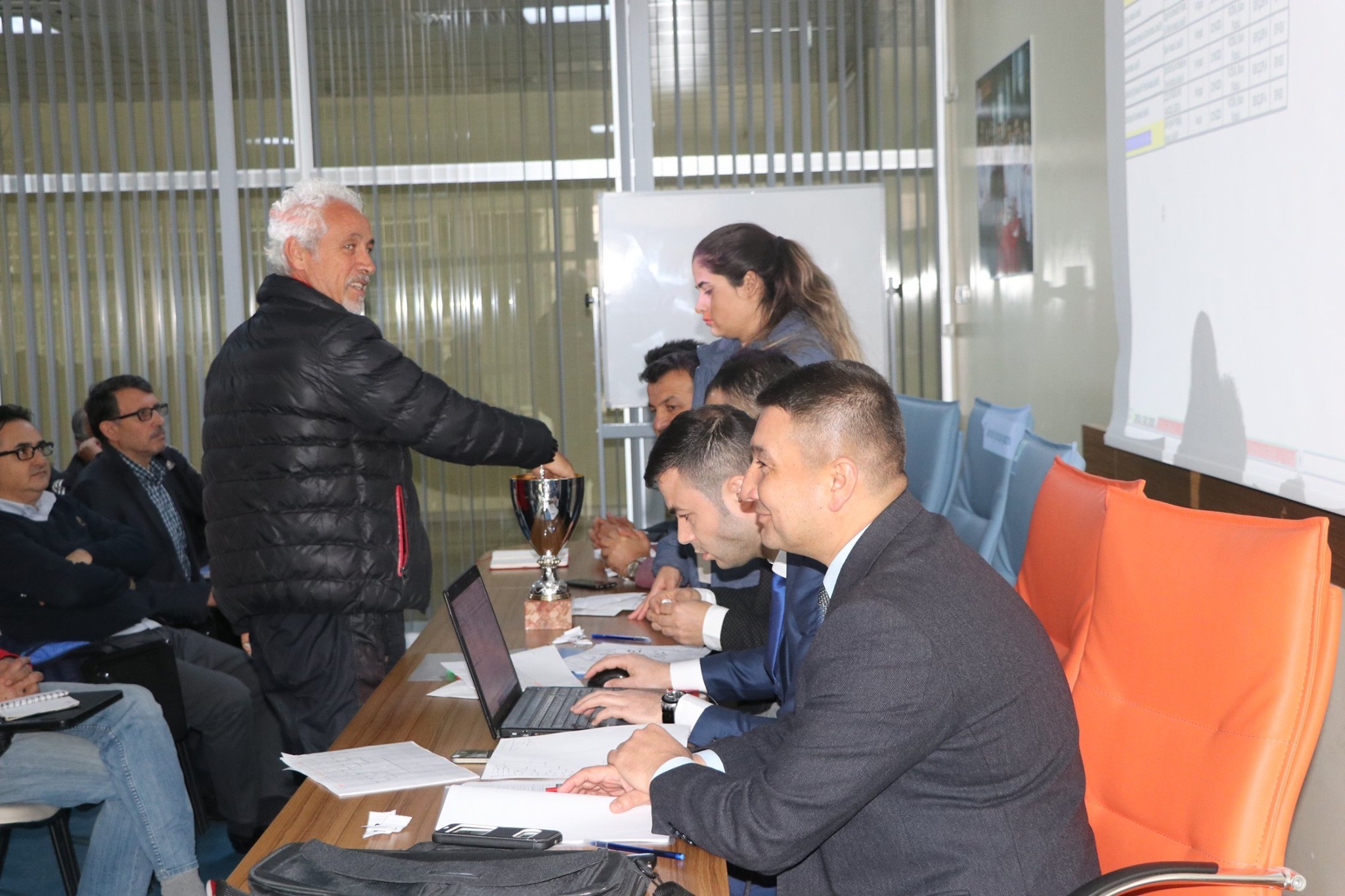 Okul Sporları Takım Branşlarında Kuralar Çekildi