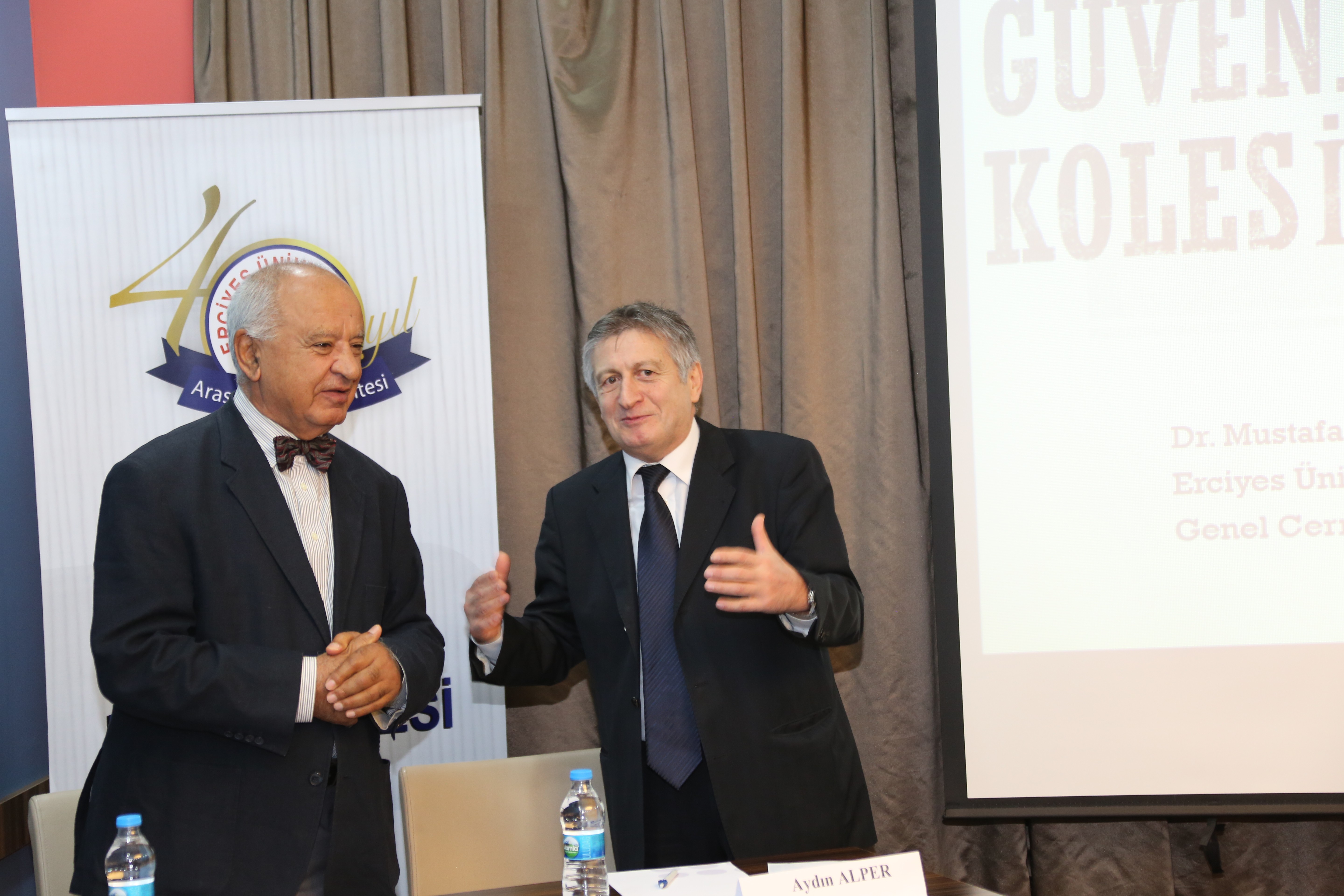 Prof. Dr. Erdoğan Sözüer: ”Cerrahideki yenilikler ile hastalarımıza daha faydalı olacağız”