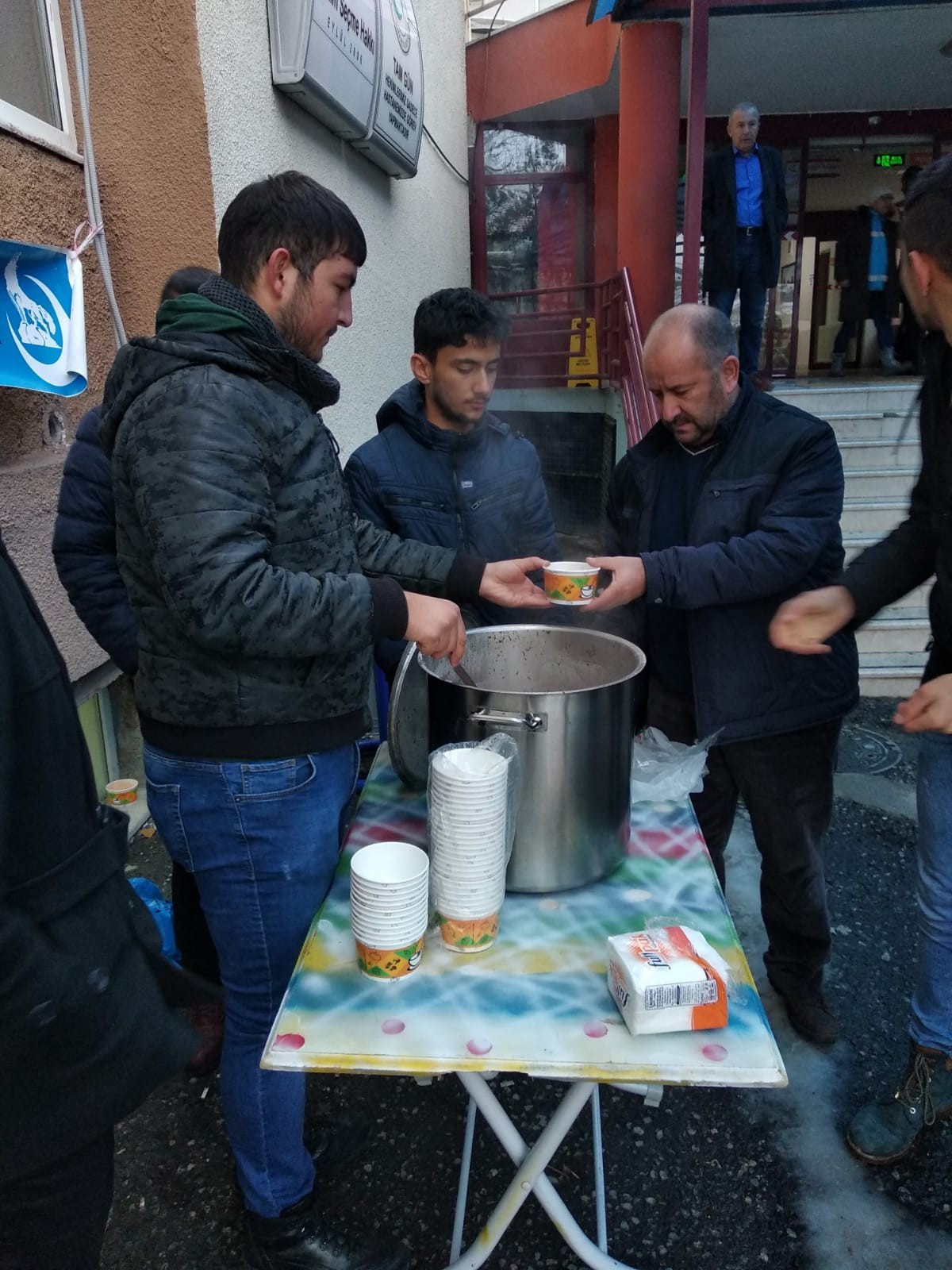 Develi Ülkü Ocakları Şehitler İçin Çorba İkramında Bulundu