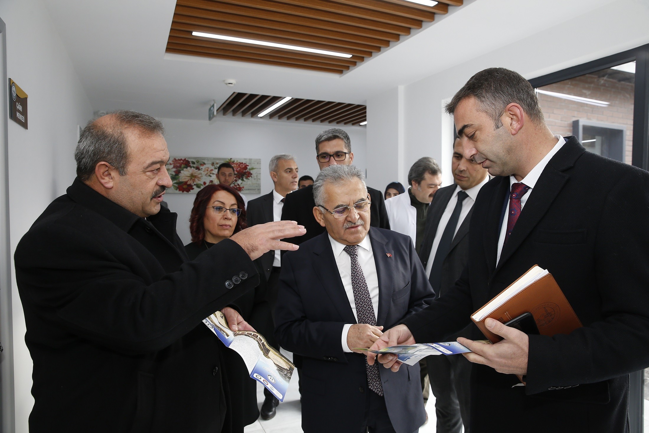 Ulu çınarlar yalnız değil