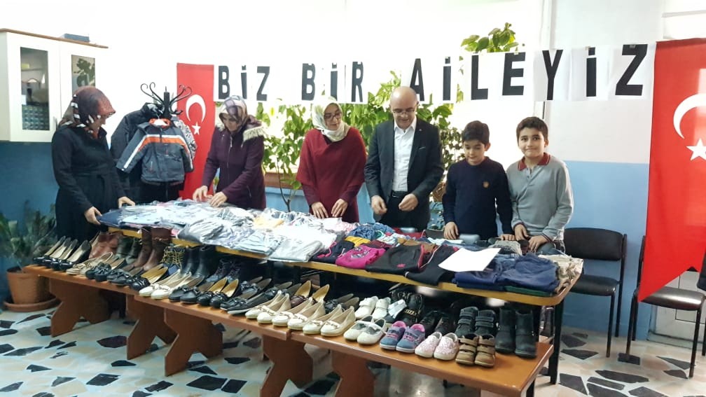 Okul Müdürü Ali Yapar, “Biz Bir Aileyiz Projesiyle Değerlerimizi Yaşatmak İstiyoruz”