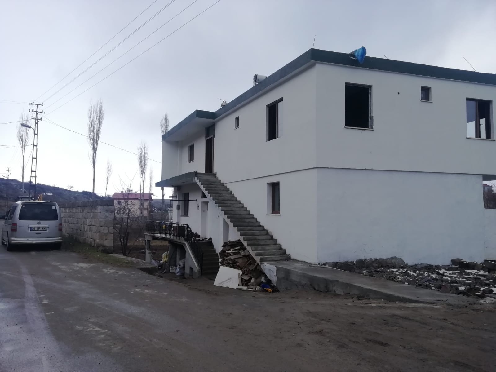 Talas Belediyesi vatandaşların yaralarını sarıyor