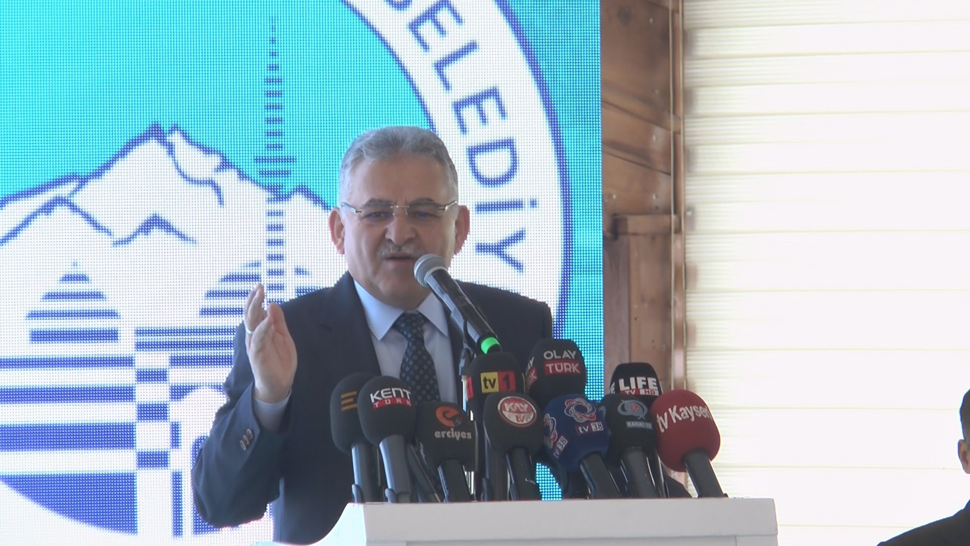 Başkan Büyükkılıç: “Gece demeden gündüz demeden, Kayseri için durmak yok koşmaya devam”