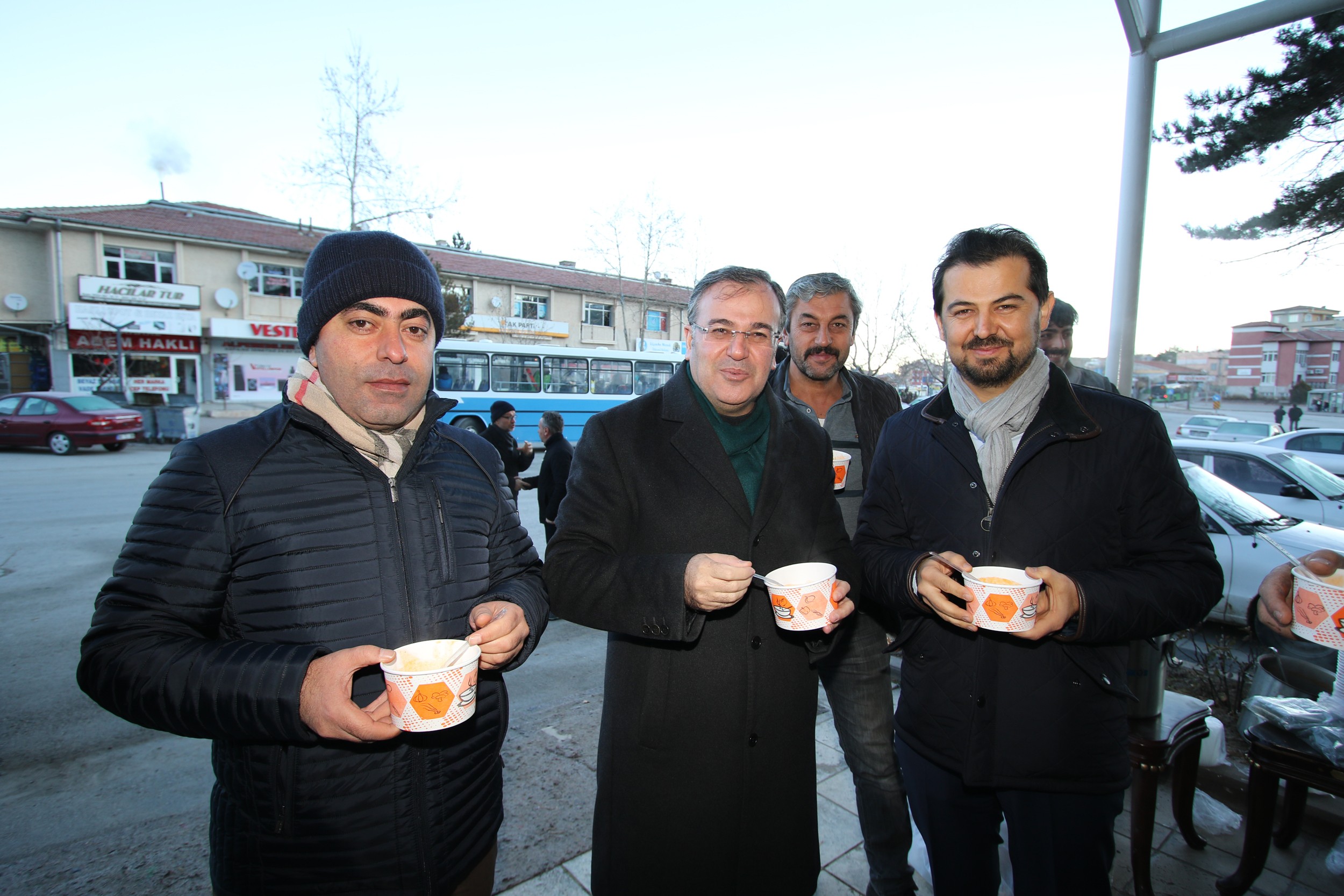 Hacılarlılar sabah namazında bir araya geldi