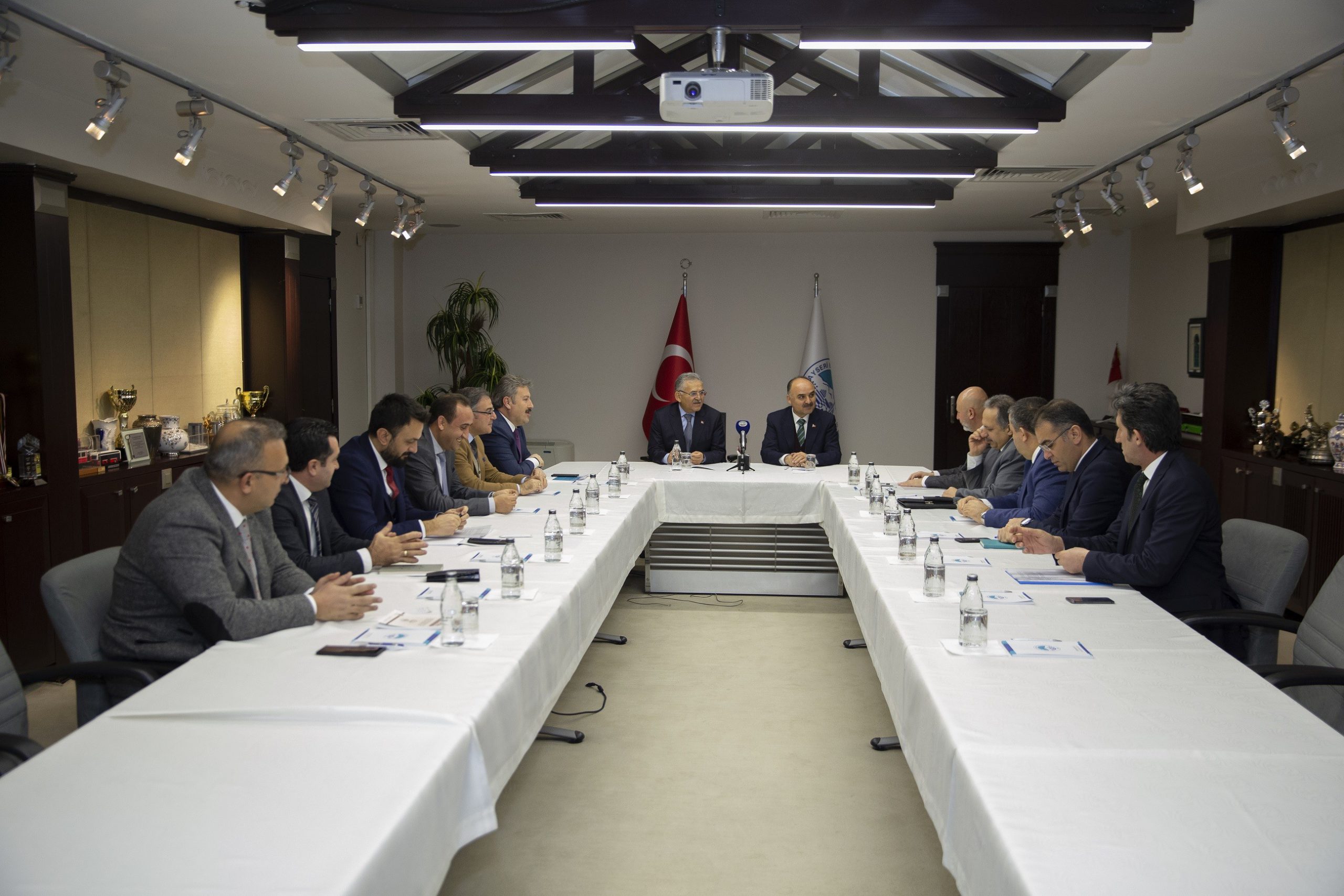 Büyükşehir’de vakıflar ve turizm zirvesi