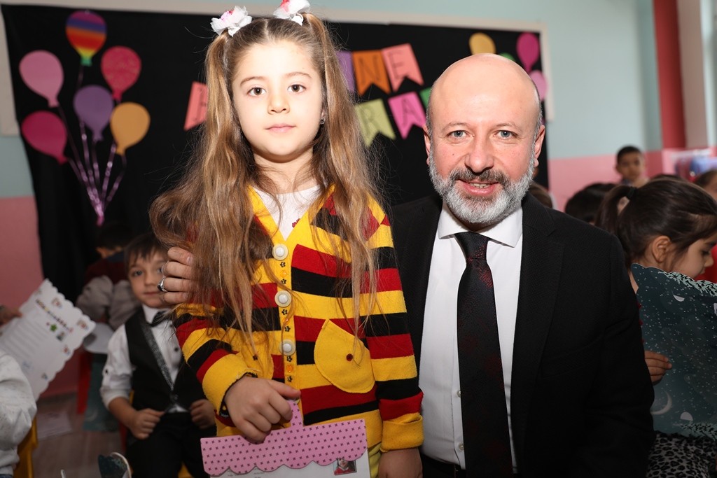 Kocasinan’da tüm okullar temizlenip, dezenfekte edildi