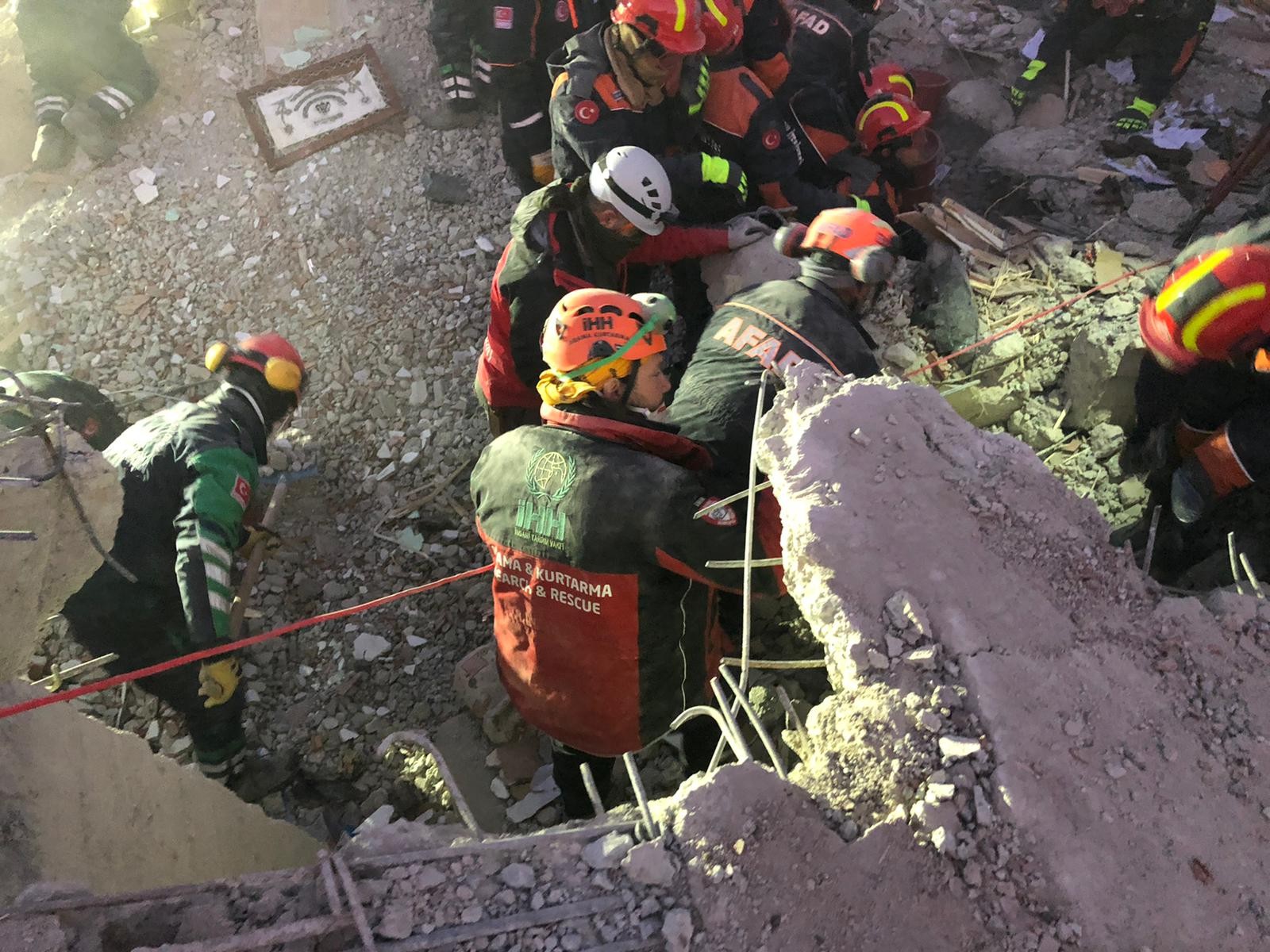 “Zor ama bu güzel işten vazgeçmeyiz”