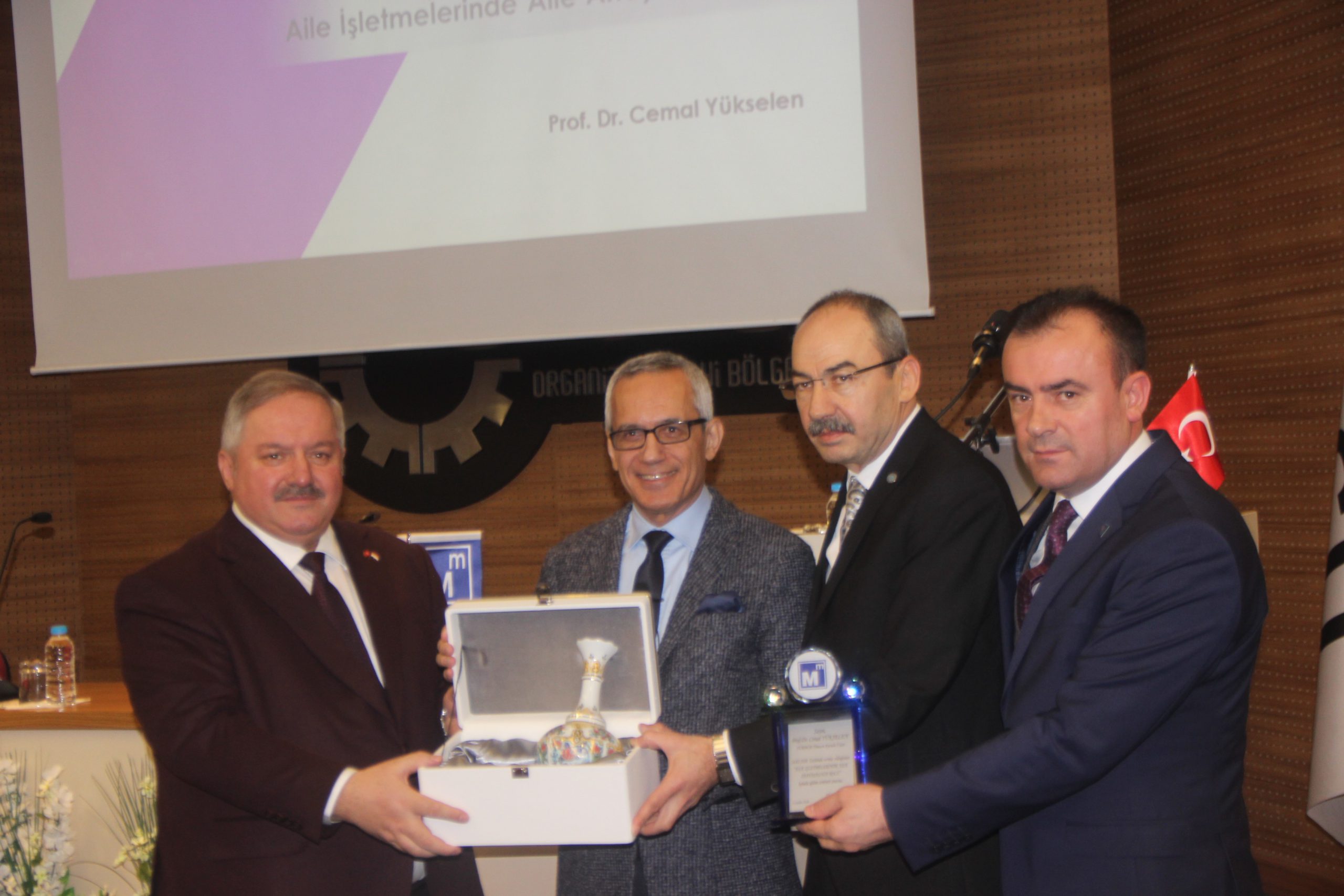 Kayseri OSB Başkanı Tahir Nursaçan:“Türkiye, dünyanın kalbi mertebesinde”