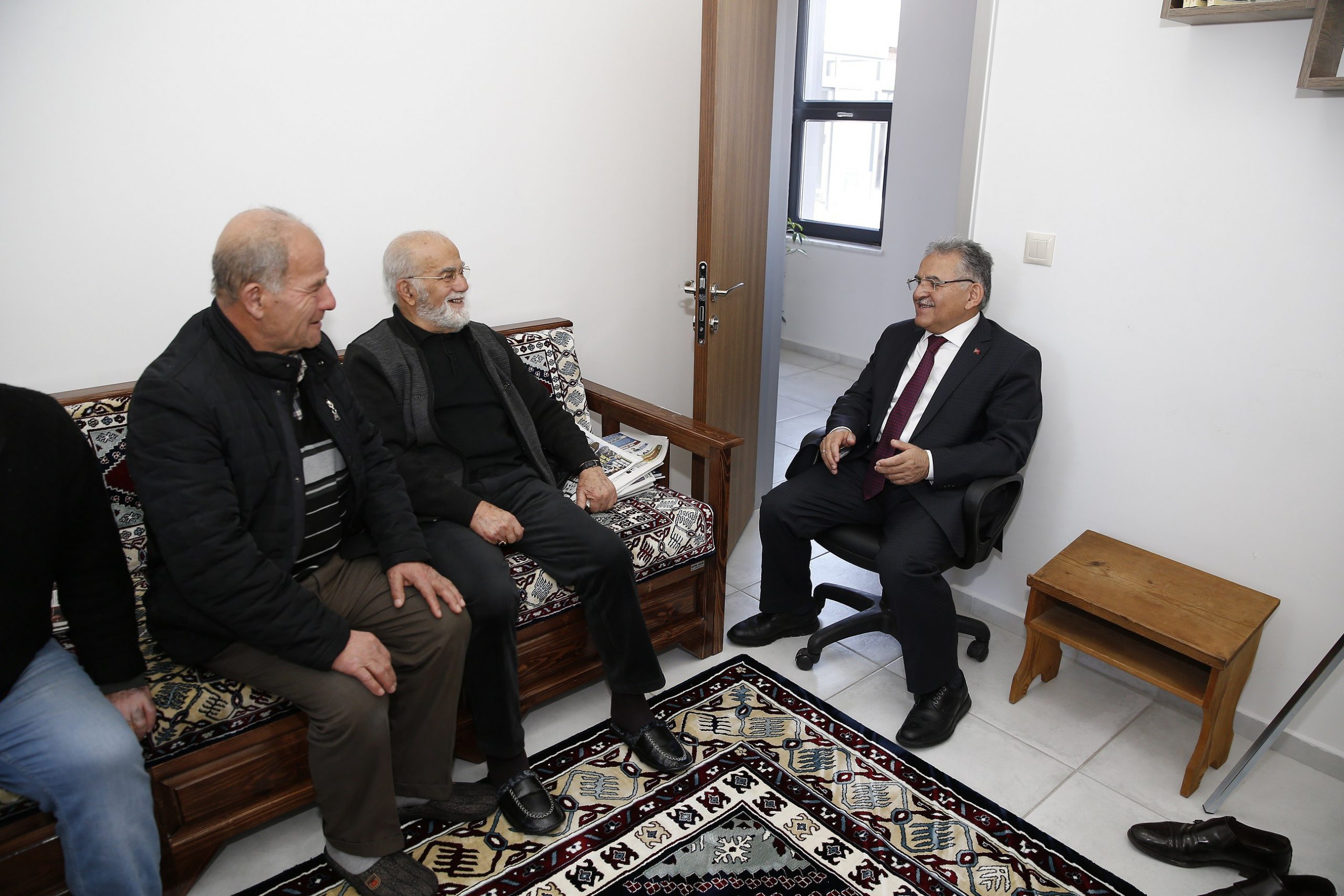 Başkan Büyükkılıç, ulu çınarlarla birlikte