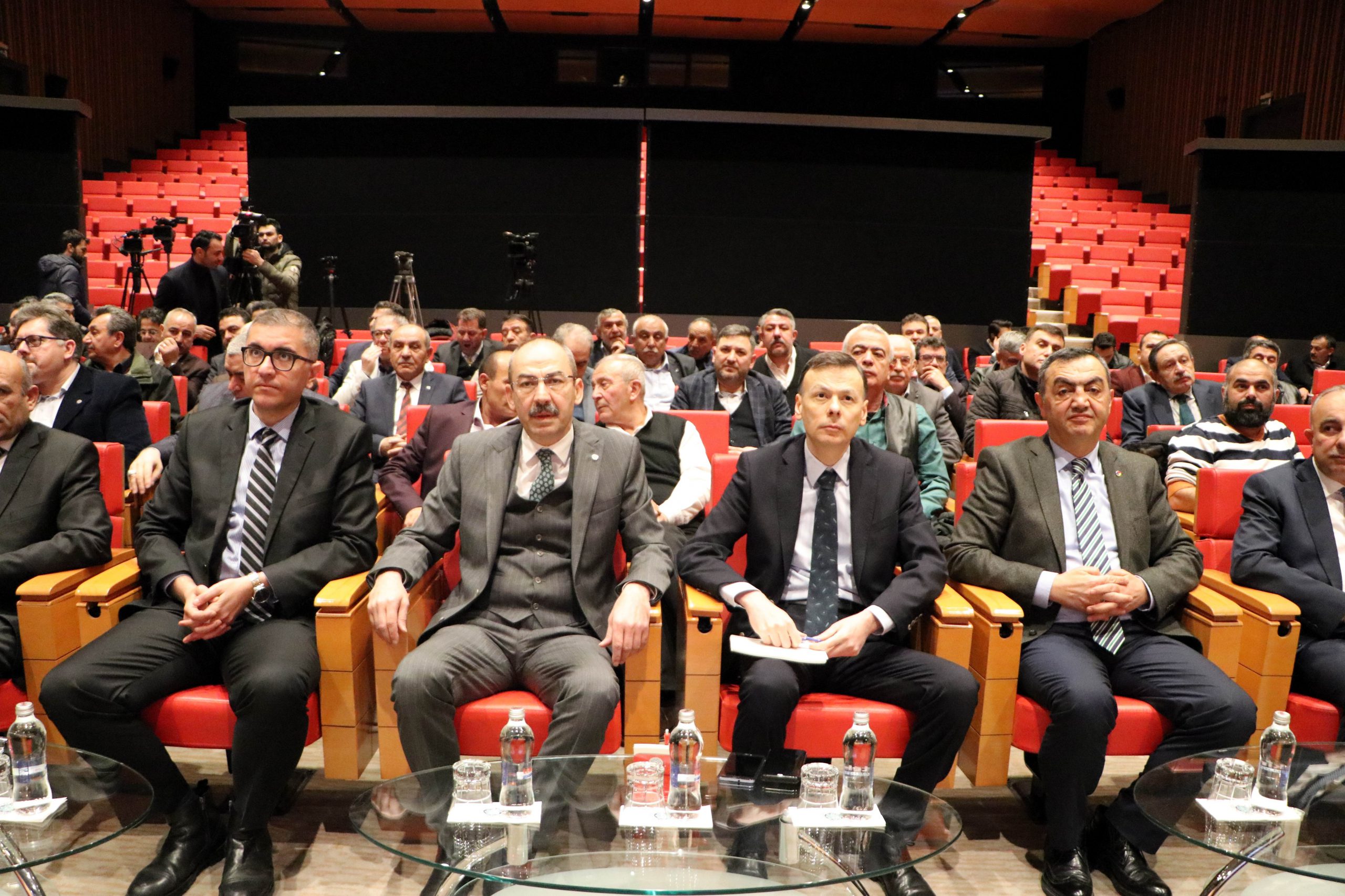 Ticaret Bakanlığı İhracat Genel Müdürü Ağar: “Korona virüs, Çin’in ihracatındaki payı üstlenmemiz manasında bir fırsat oluşturabilir”