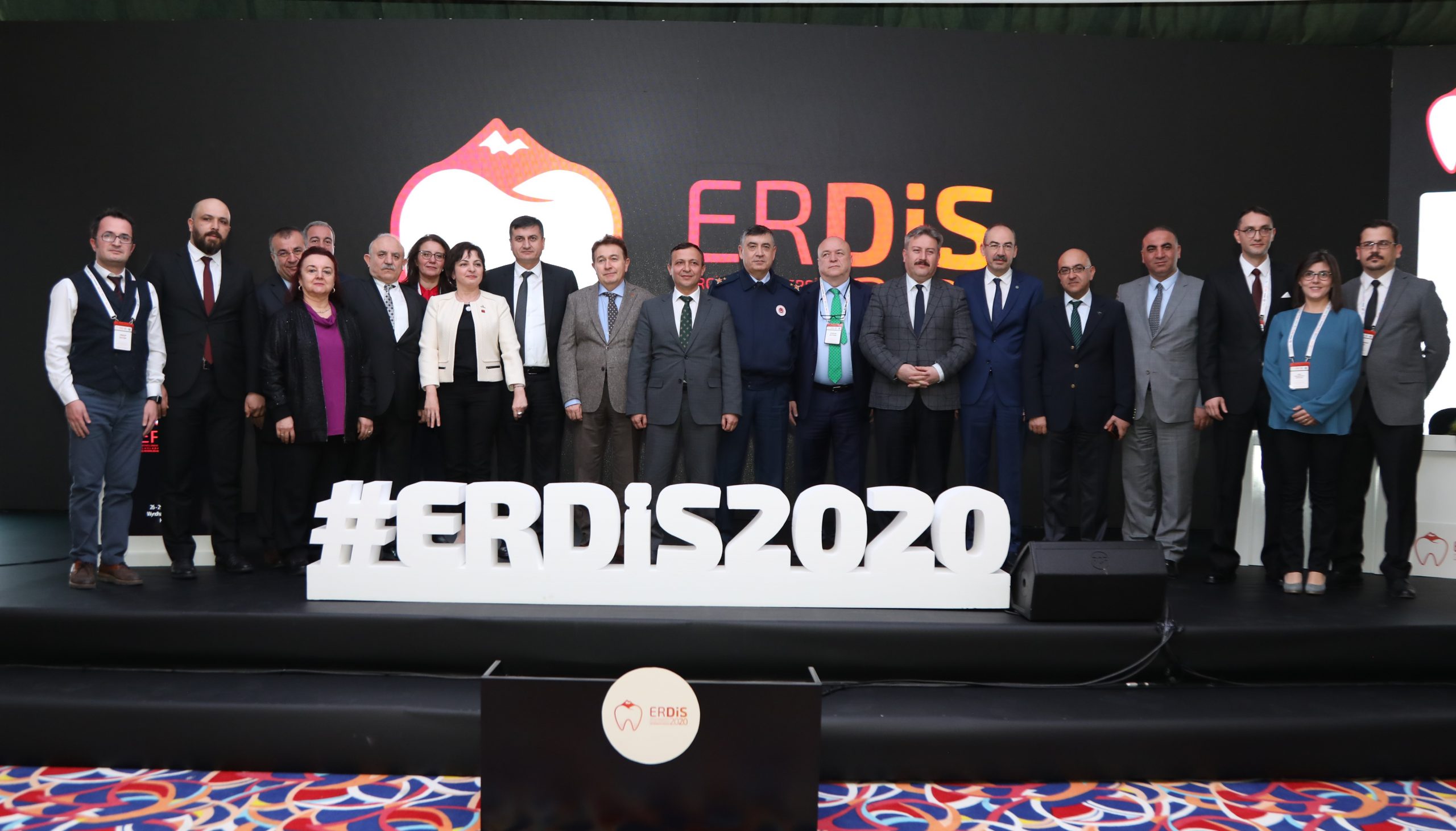 ERÜ Tarafından Uluslararası Diş Hekimliği Kongresi Düzenlendi