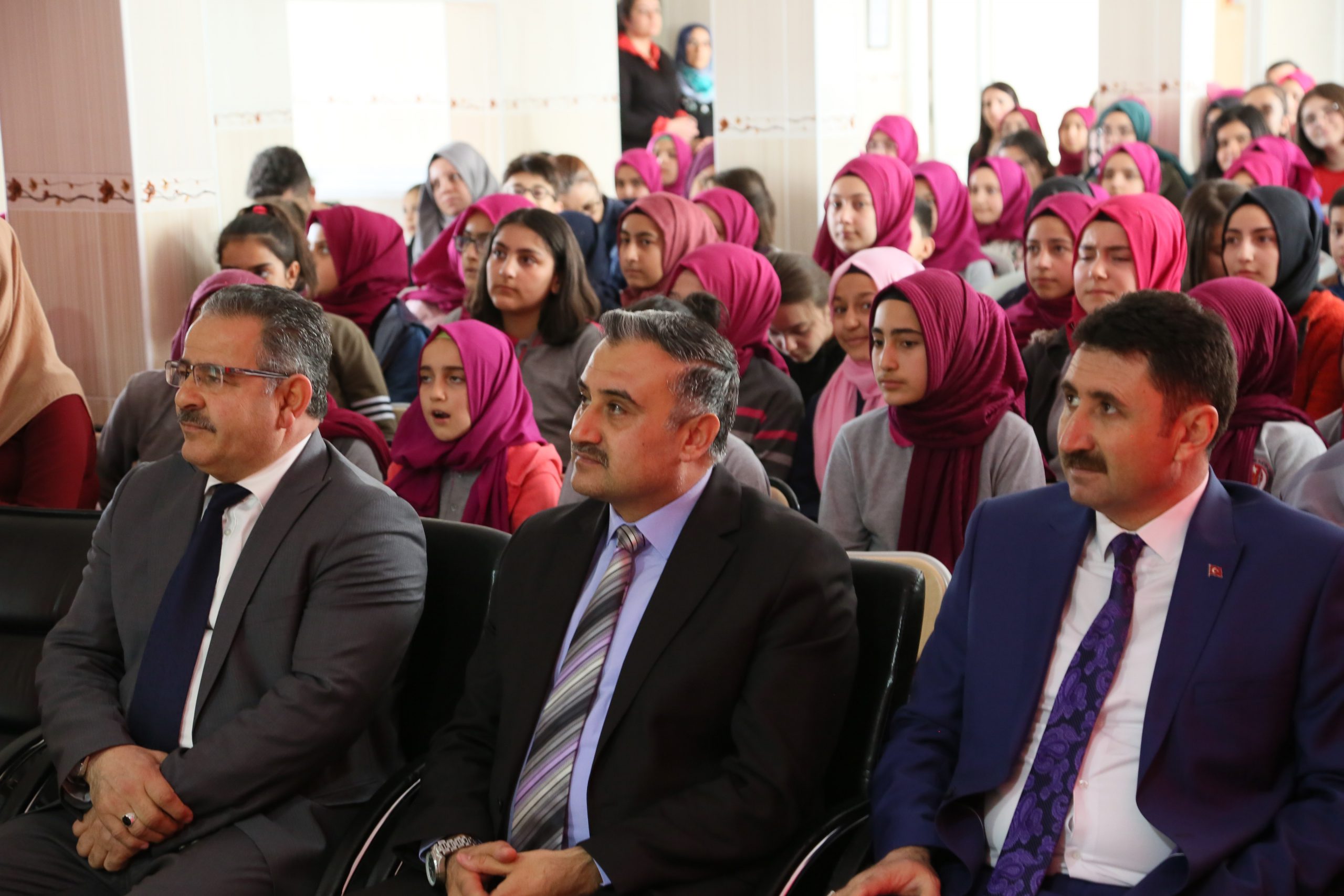 Develi Nevzer Erçiş İmamhatip Ortaokulunda Regaip Kandili programı yapıldı