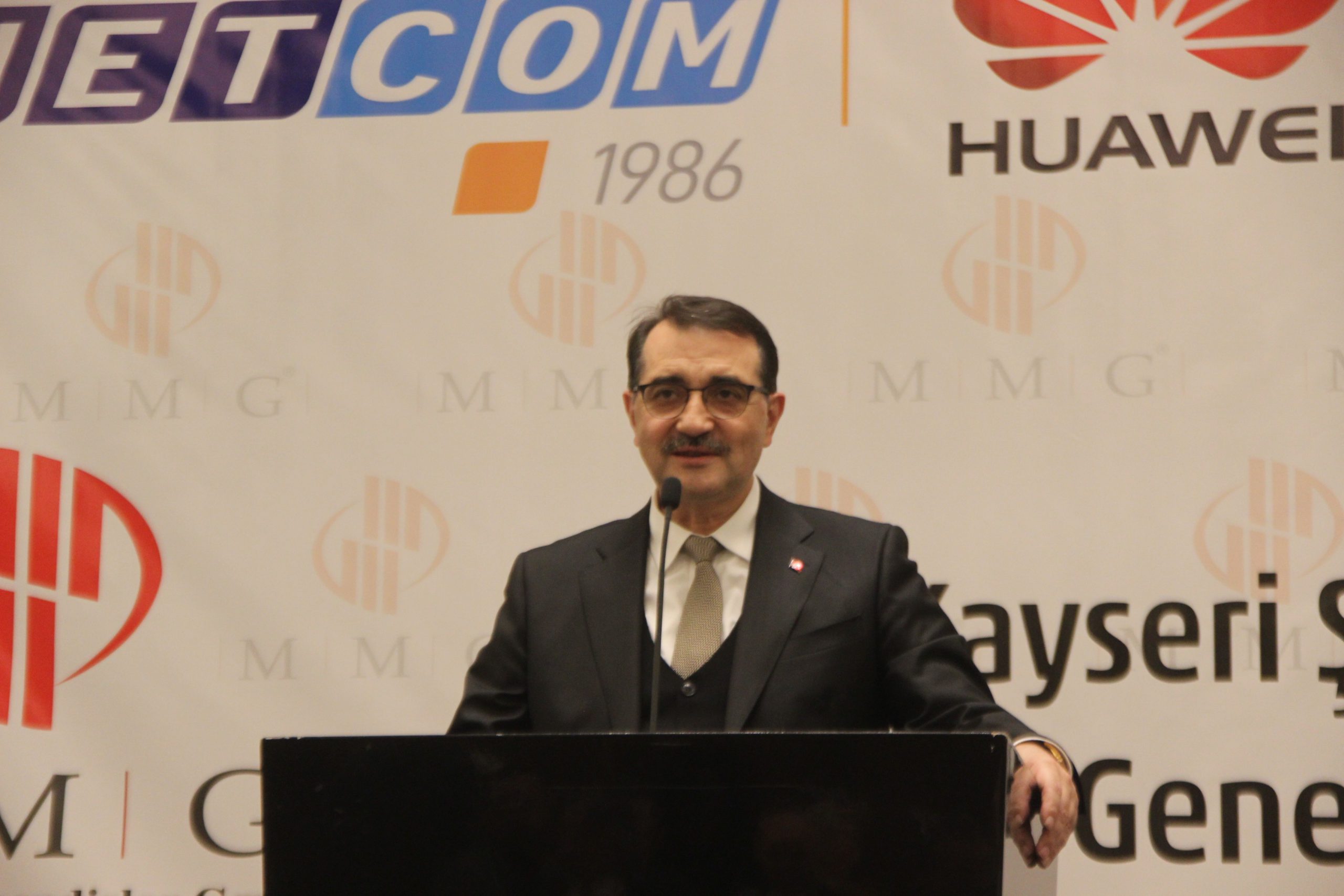 Bakan Dönmez: “Doğu Akdeniz’de bize engel olmak isteyenlere hakkımızı yedirmeyiz”