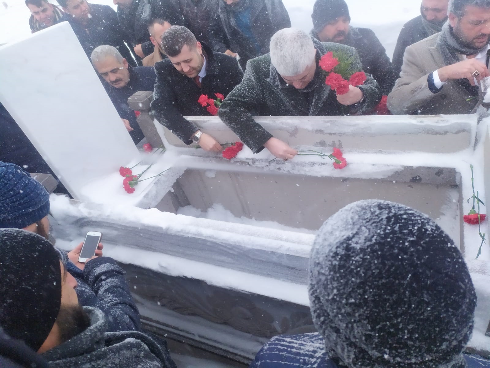 CUMA ULUÇAY DUALARLA ANILDI