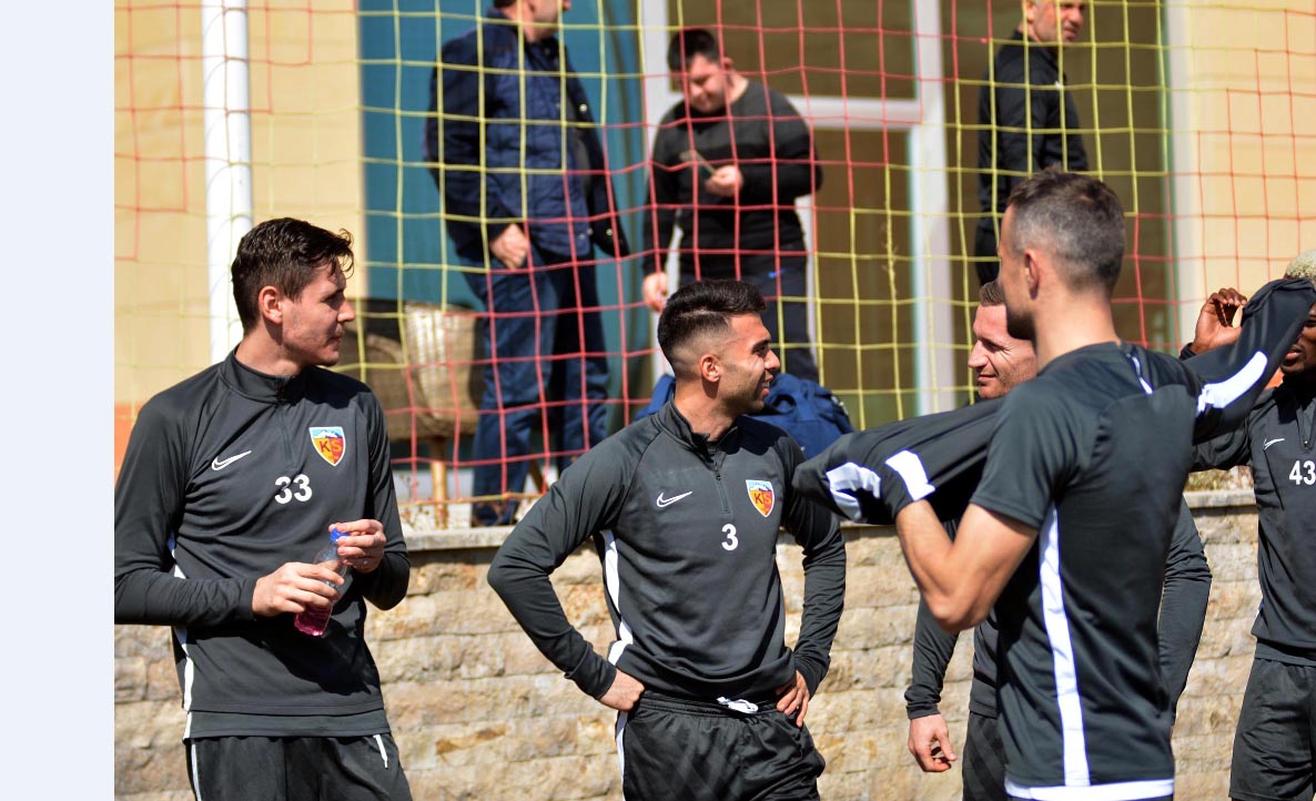 “FUTBOLCULAR KAYSERİ’DE KALDI “