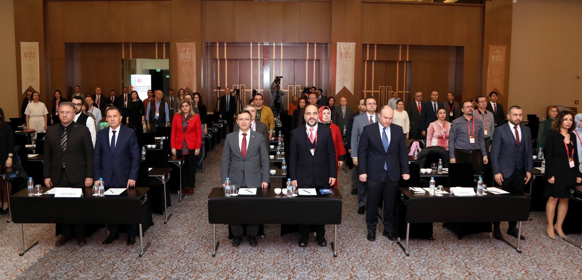 ‘Erciyes Dermatoloji Zirvesi’ düzenlendi