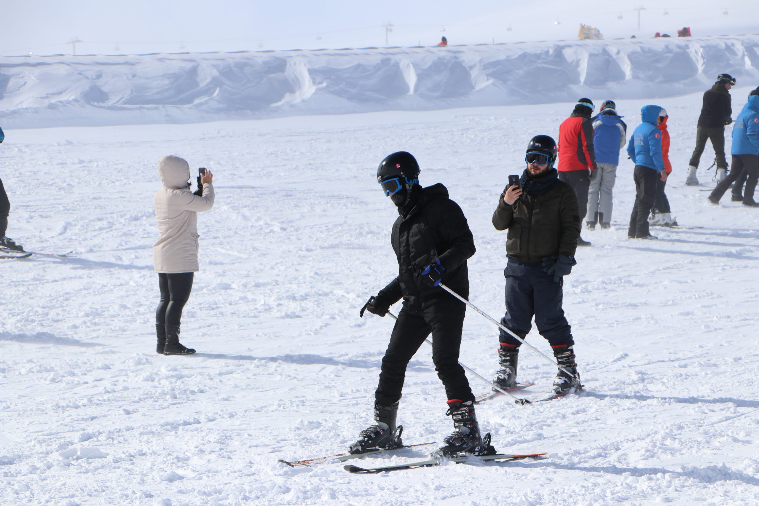 Erciyes’te kar kalınlığı 90 santimetreye ulaştı