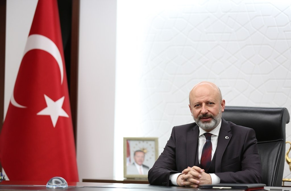 Başkan Çolakbayrakdar’dan Miraç Kandili Mesajı