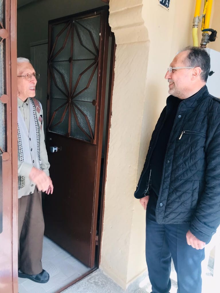 65 yaş üstü vatandaşlara esnaf desteği