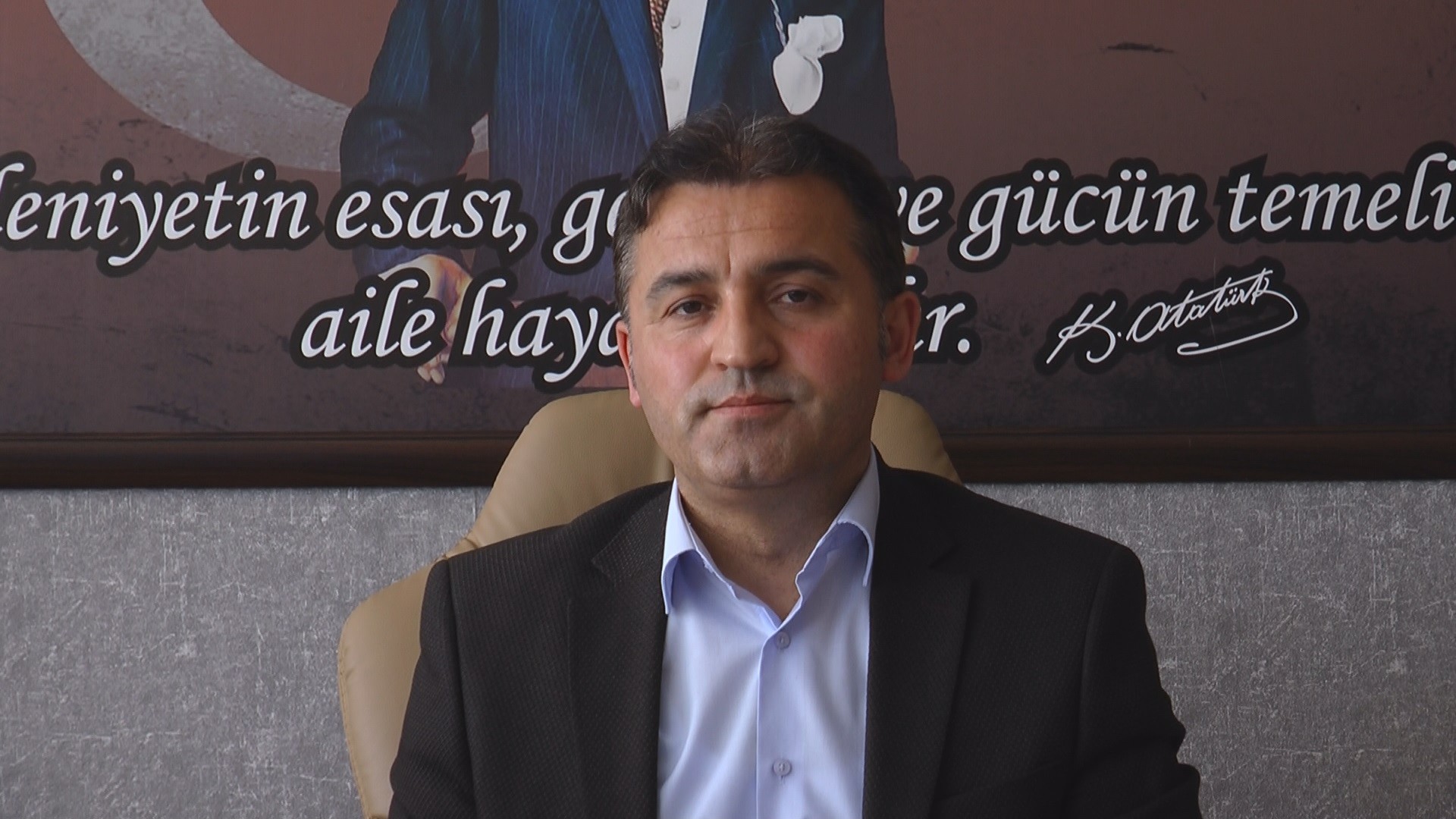 Kayseri Aile, Çalışma ve Sosyal Hizmetler İl Müdürü Nevzat Özer: “Virüs kadar korku ve panik de bulaşıcıdır”