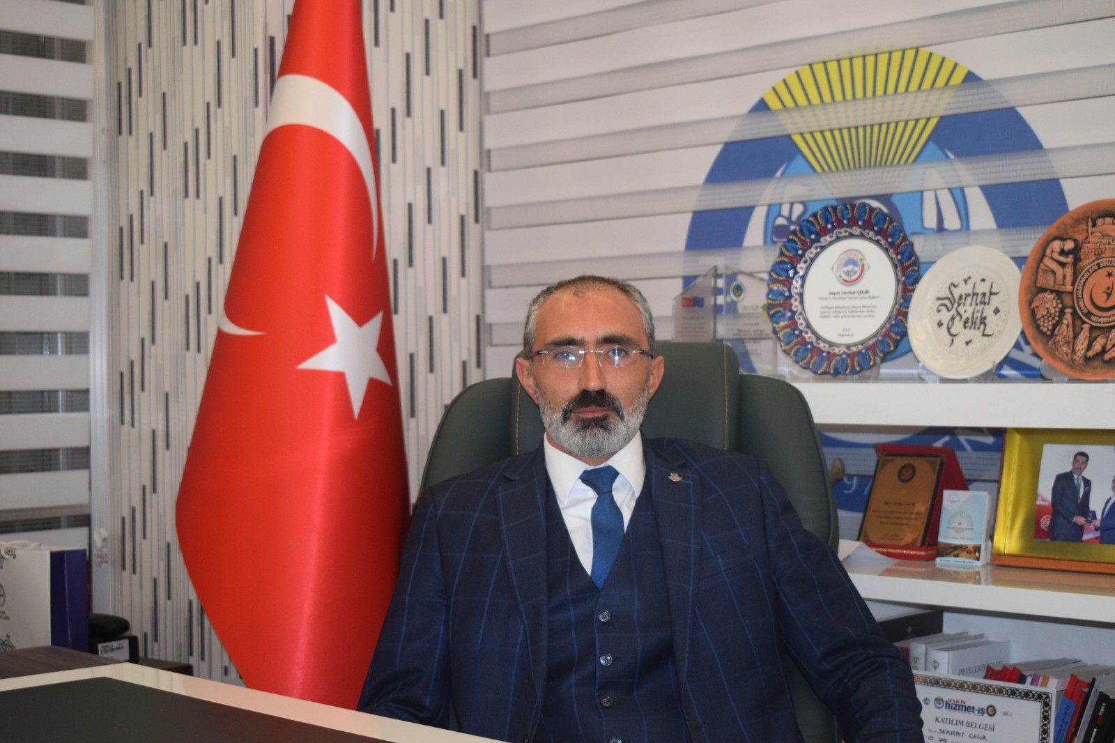 Kocaman: “12 saatlik vardiya sistemi biz işçileri derinden üzmektedir”