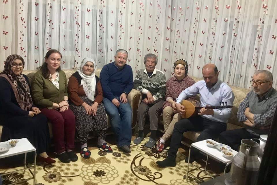 Türkmen evinde Türkmen geleneği