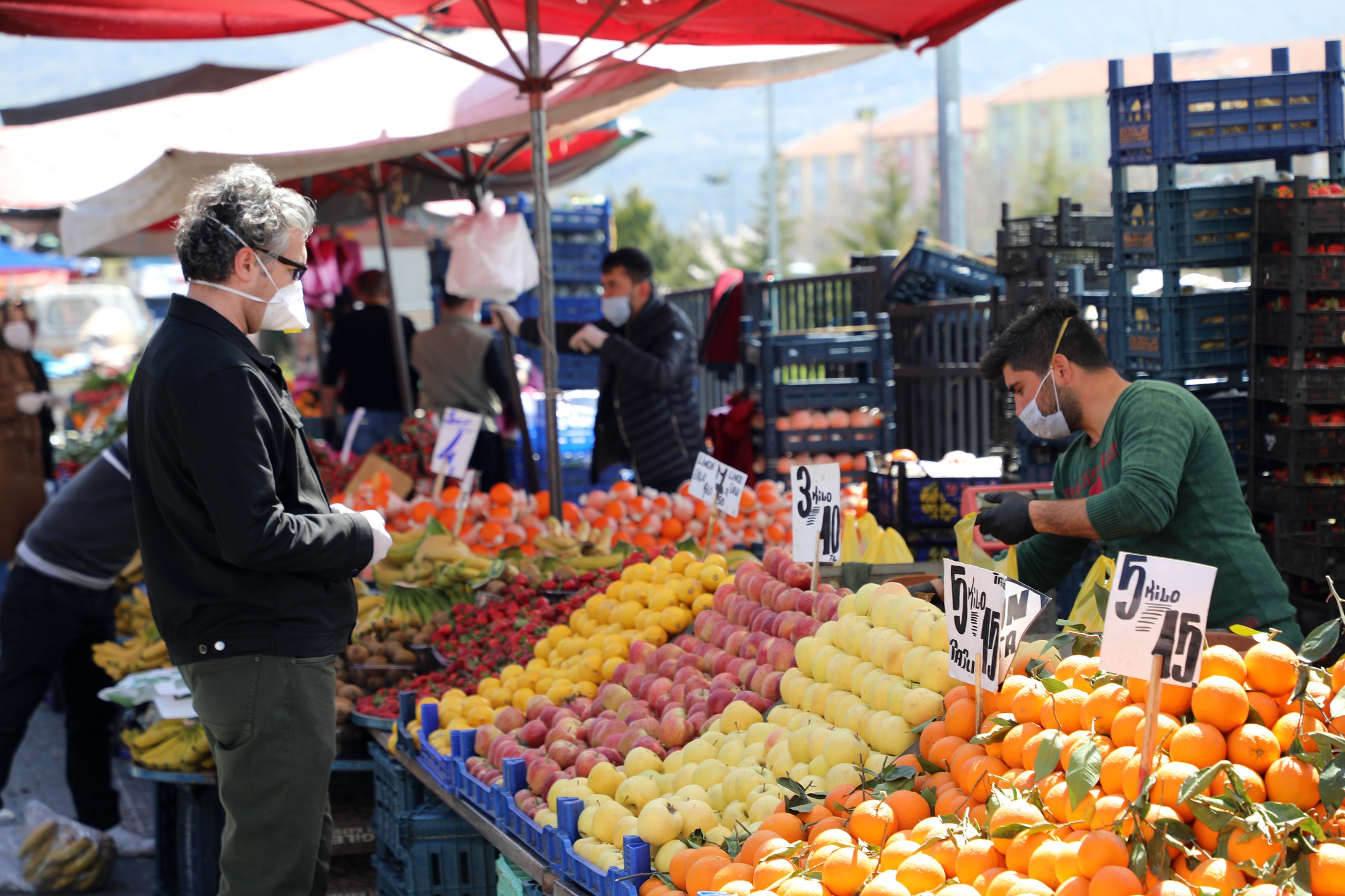 Pazar Yeri Genelgesi’ne Talas’ta sıkı kontrol