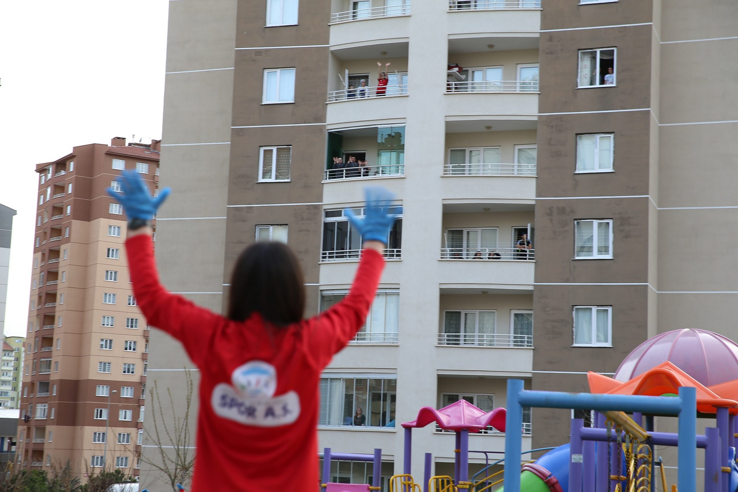 Evde kal, Büyükşehir ile zinde kal