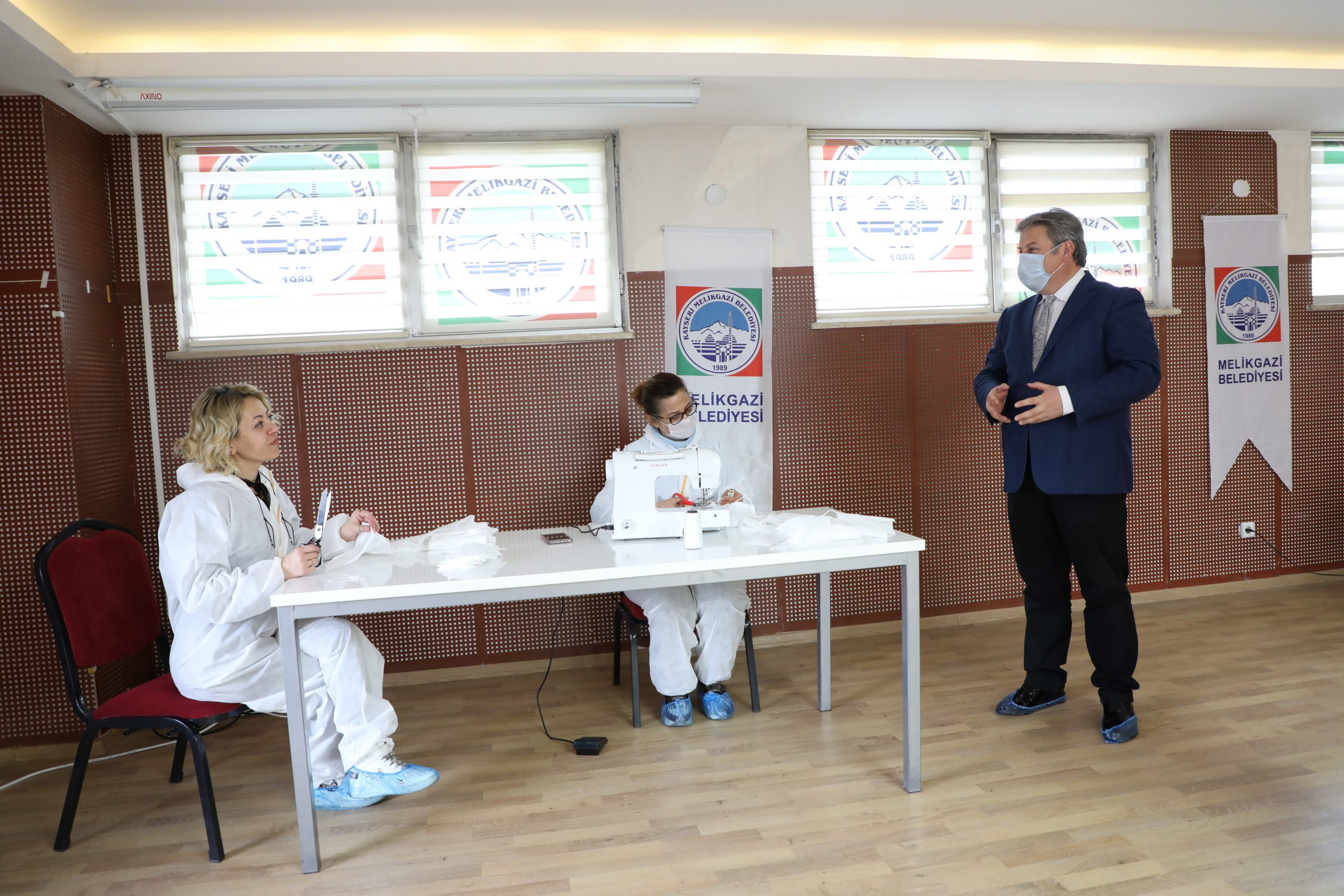 MELMEK’TE maske üretimi başladı