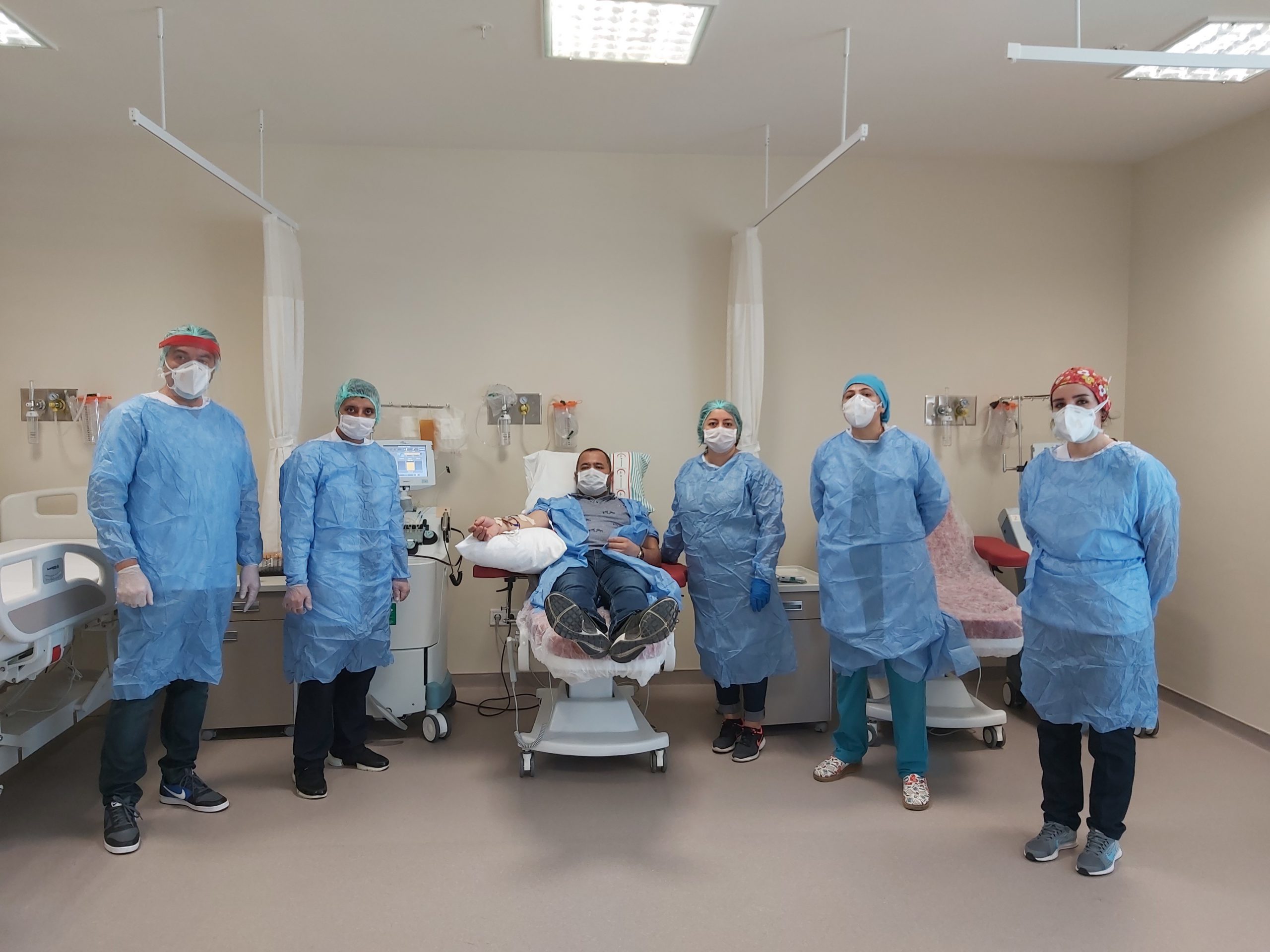 Kayseri Şehir Hastanesinde immün plazma yönteminde ilk örnek alındı