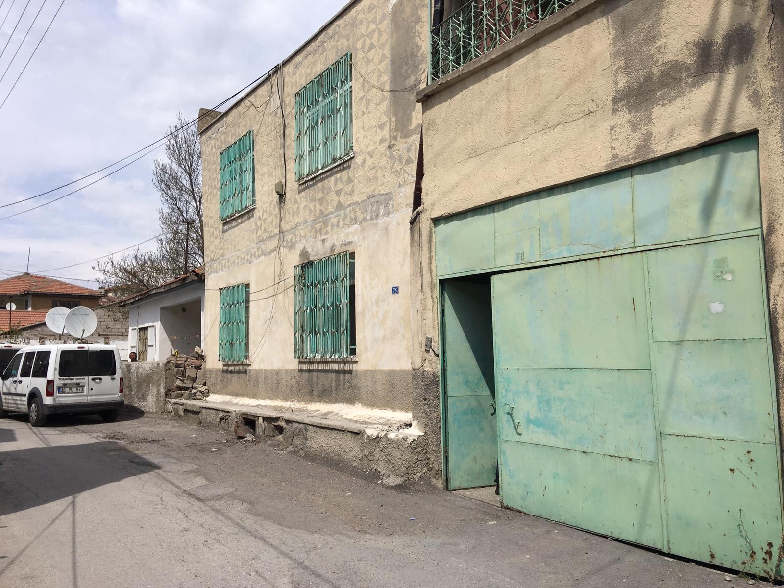 Bir haftadır haber alınamayan yaşlı adam evinde ölü bulundu