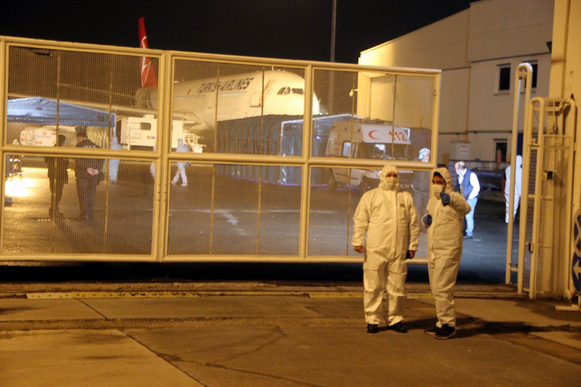 Almanya’dan gelen 232 kişi Kayseri’de indi