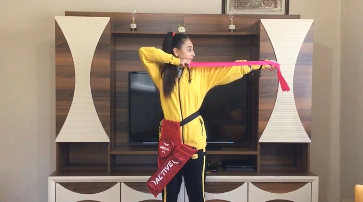 Kayserili okçular evde çalışıyor